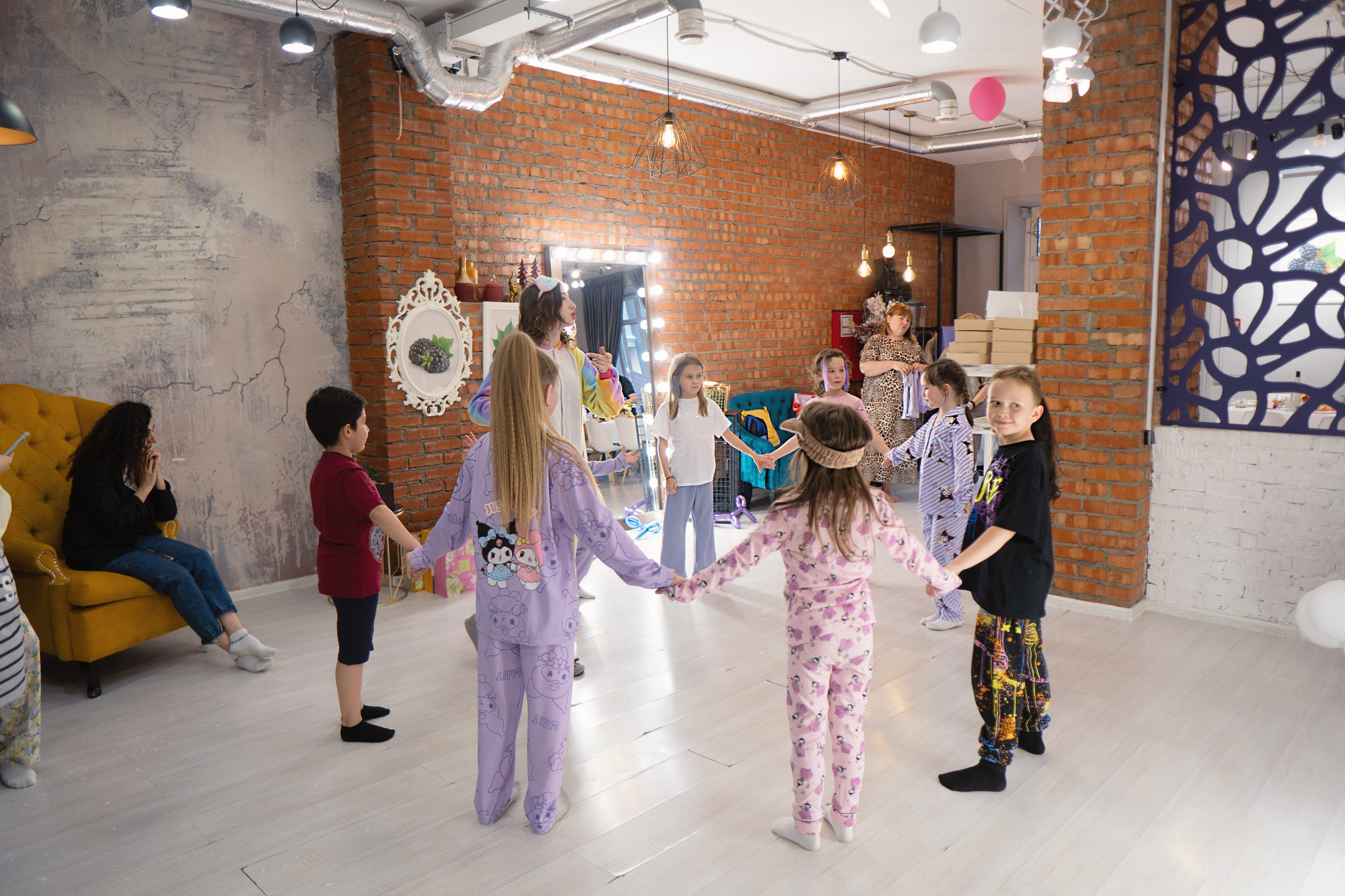 День рождения Эльзы и Калерии