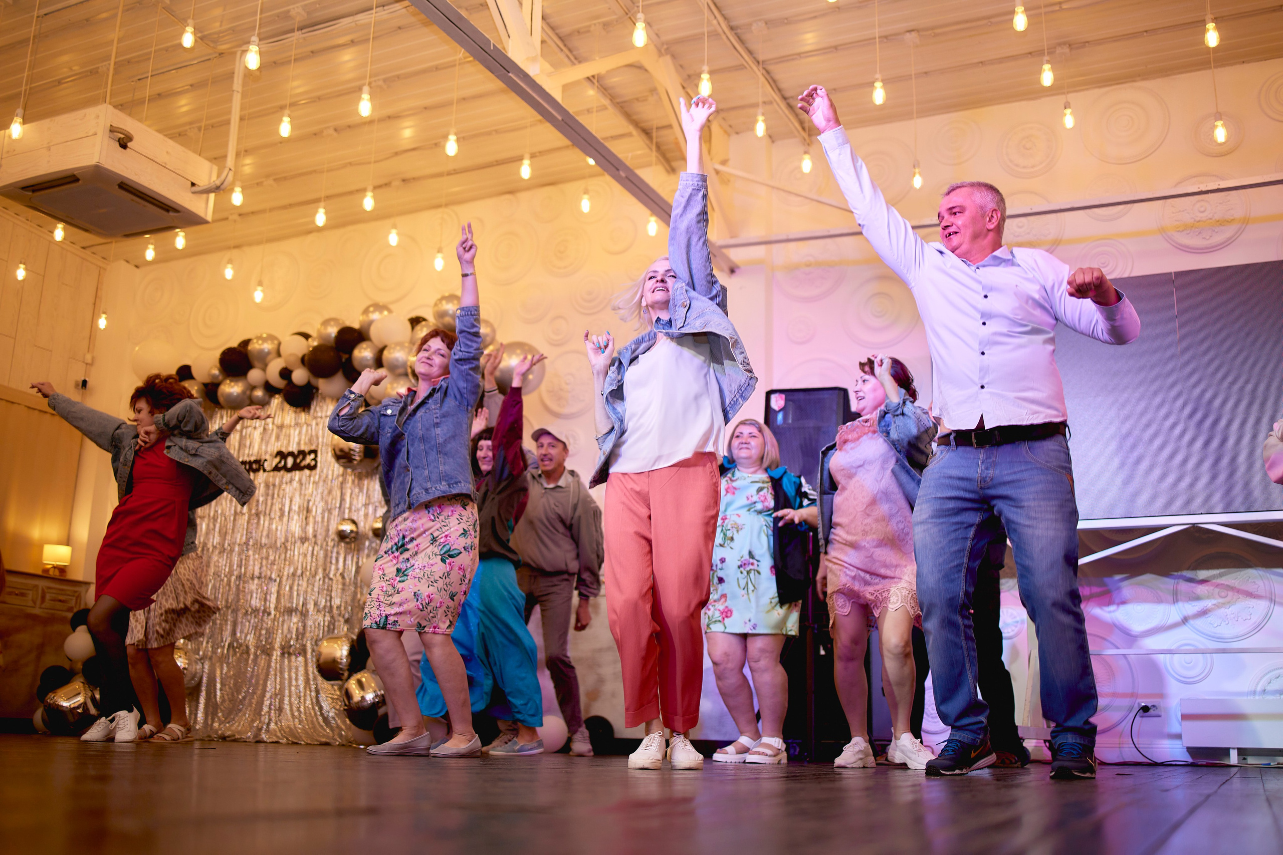 Школа № 79 (выпускной 2023). Фотограф Иван Кузьмин на любое Ваше мероприятие