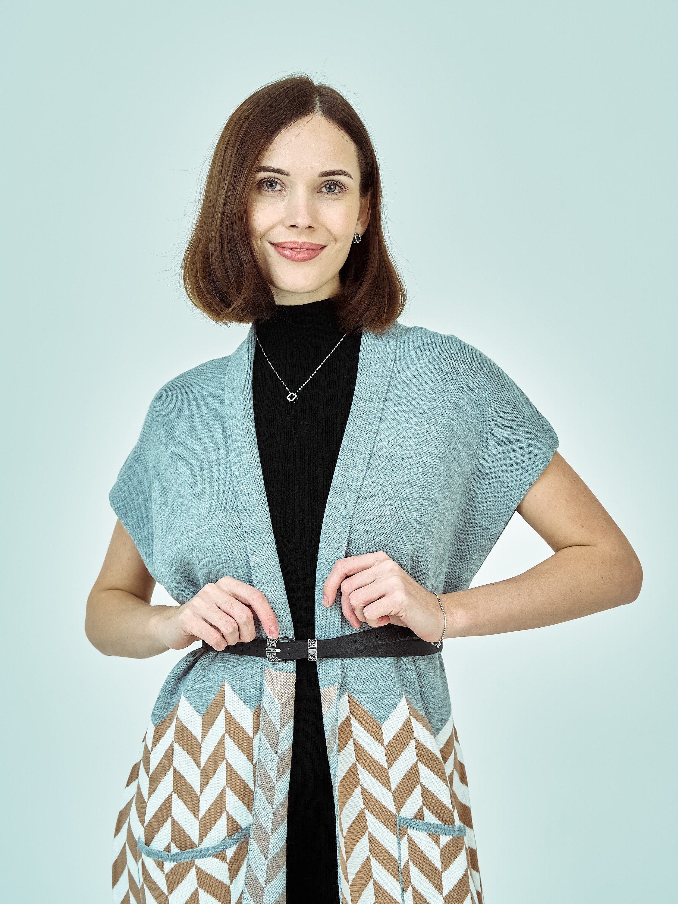 Модельная фотосъёмка кардиганов для Wildberries