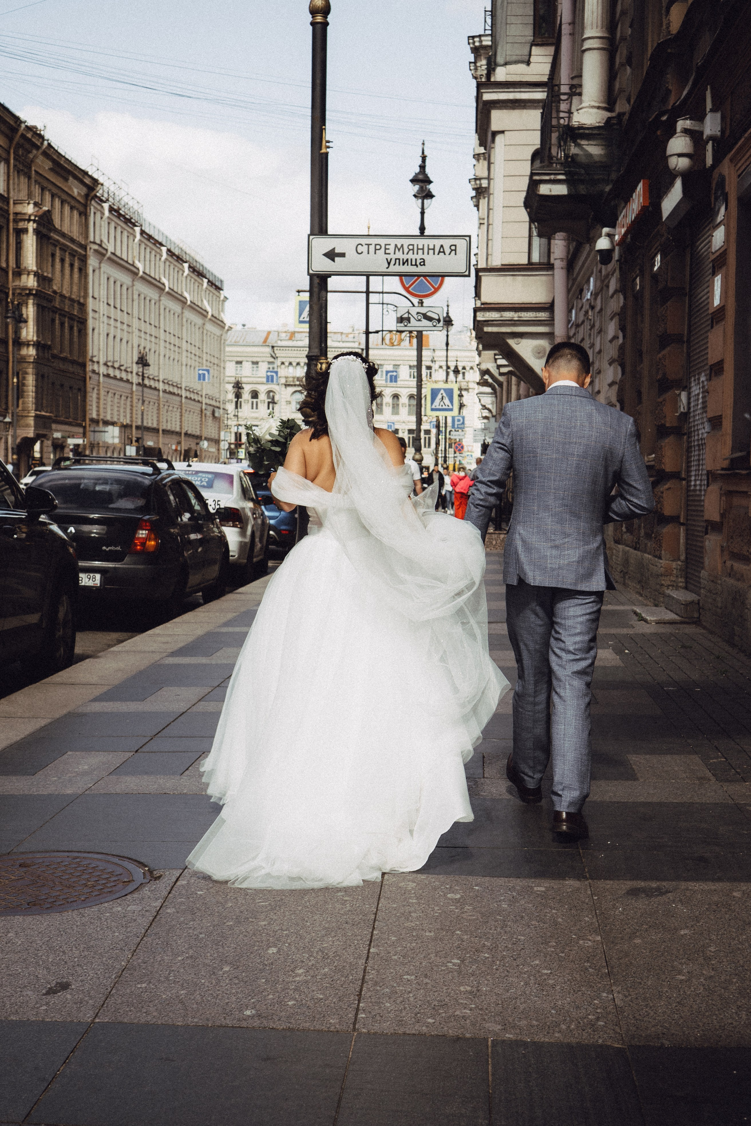 СВАДЕБНАЯ ПРОГУЛКА РЕСТОРАН МЫ ЖЕ НА ТЫ И ФОТОСЕССИИЯ С АВТОМОБИЛЕМ. Профессиональный фотограф, Санкт-Петербург — Виктория Богомолова