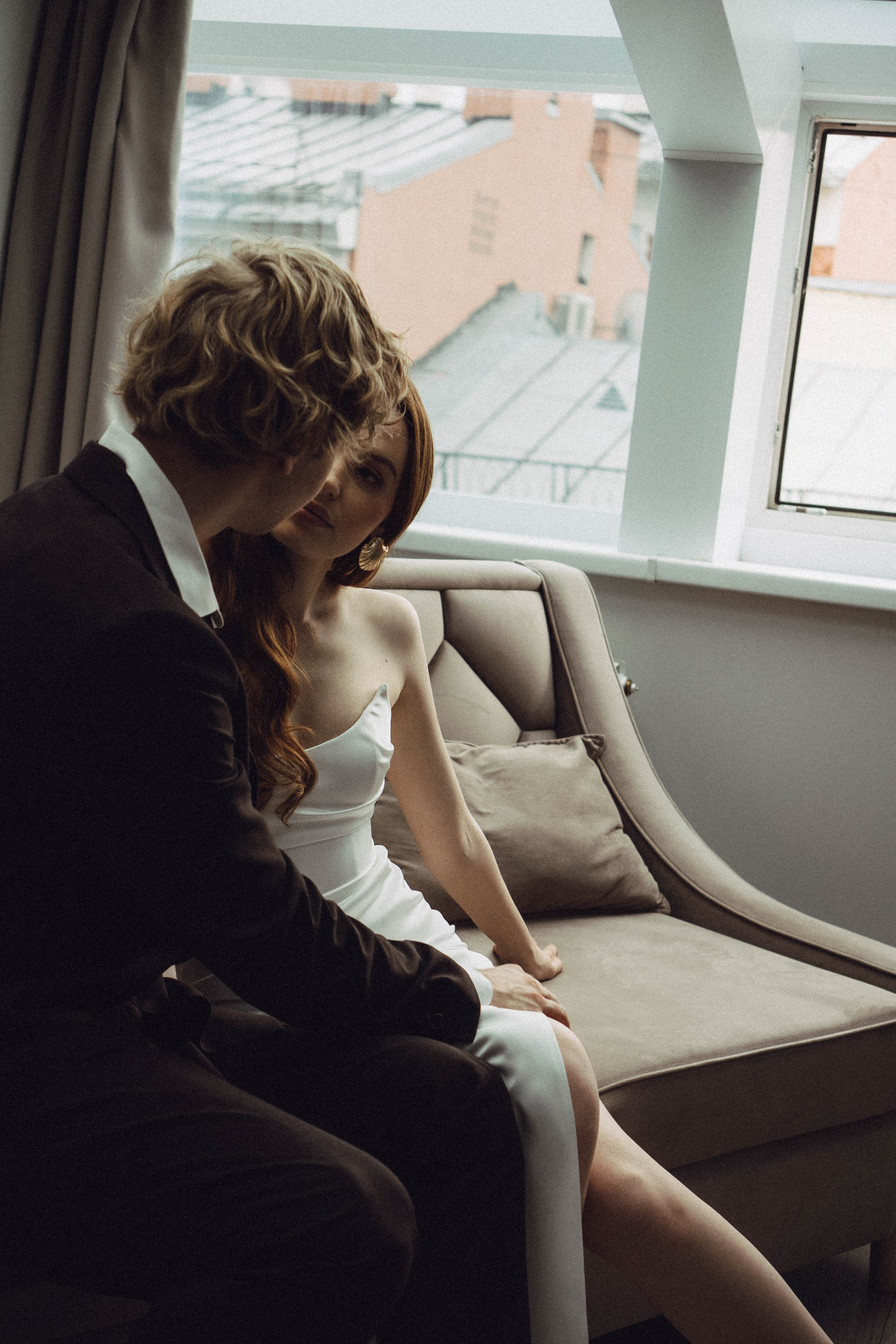 СВАДЕБНАЯ СЬЕМКА В ОТЕЛЕ. СБОРЫ ЖЕНИХА И НЕВЕСТЫ И ТАКЖЕ ТОР И ПОДГОТОВКА К ПРОГУЛКЕ. Профессиональный фотограф, Санкт-Петербург — Виктория Богомолова