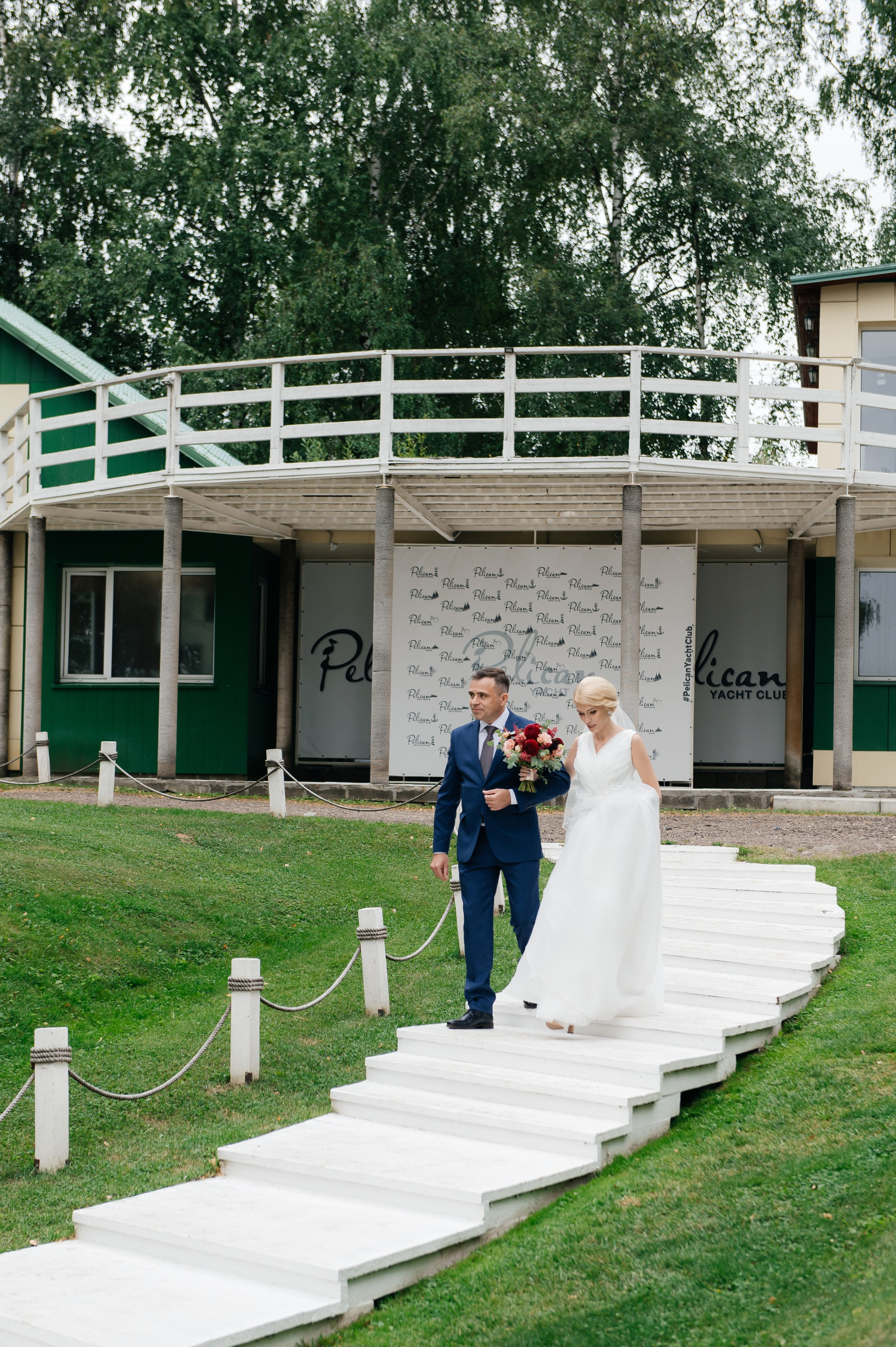 Свадебная фотосессия в яхт-клубе. Семейный и свадебный фотограф в Москве Татьяна Николаева