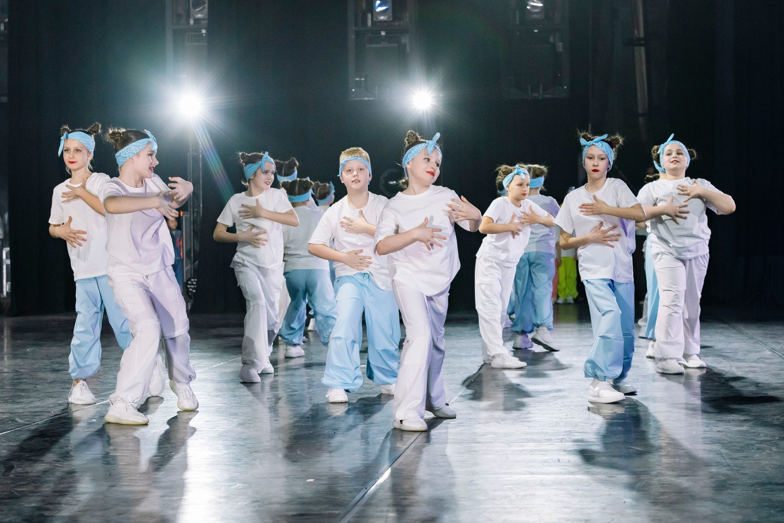 Закулисье. Гала-концерт Новые Имена в Кремлевском Дворце 30.03.26. Профессиональный фотограф в Москве | Заказать фотосессию и съемку