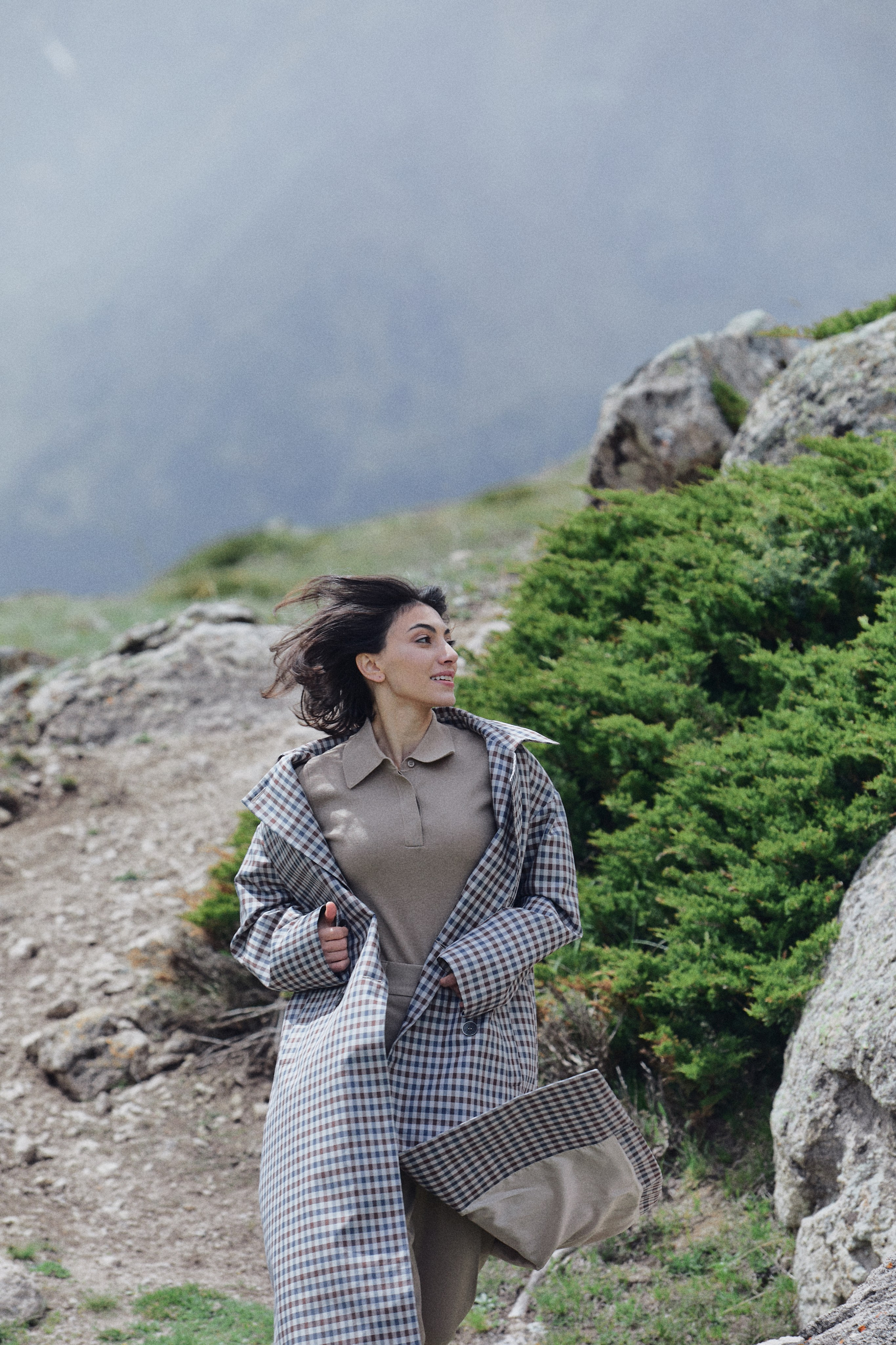 Съемка для бренда в горах. Фотограф Продюсер в горах КБР / Москва  Нальчик Горы