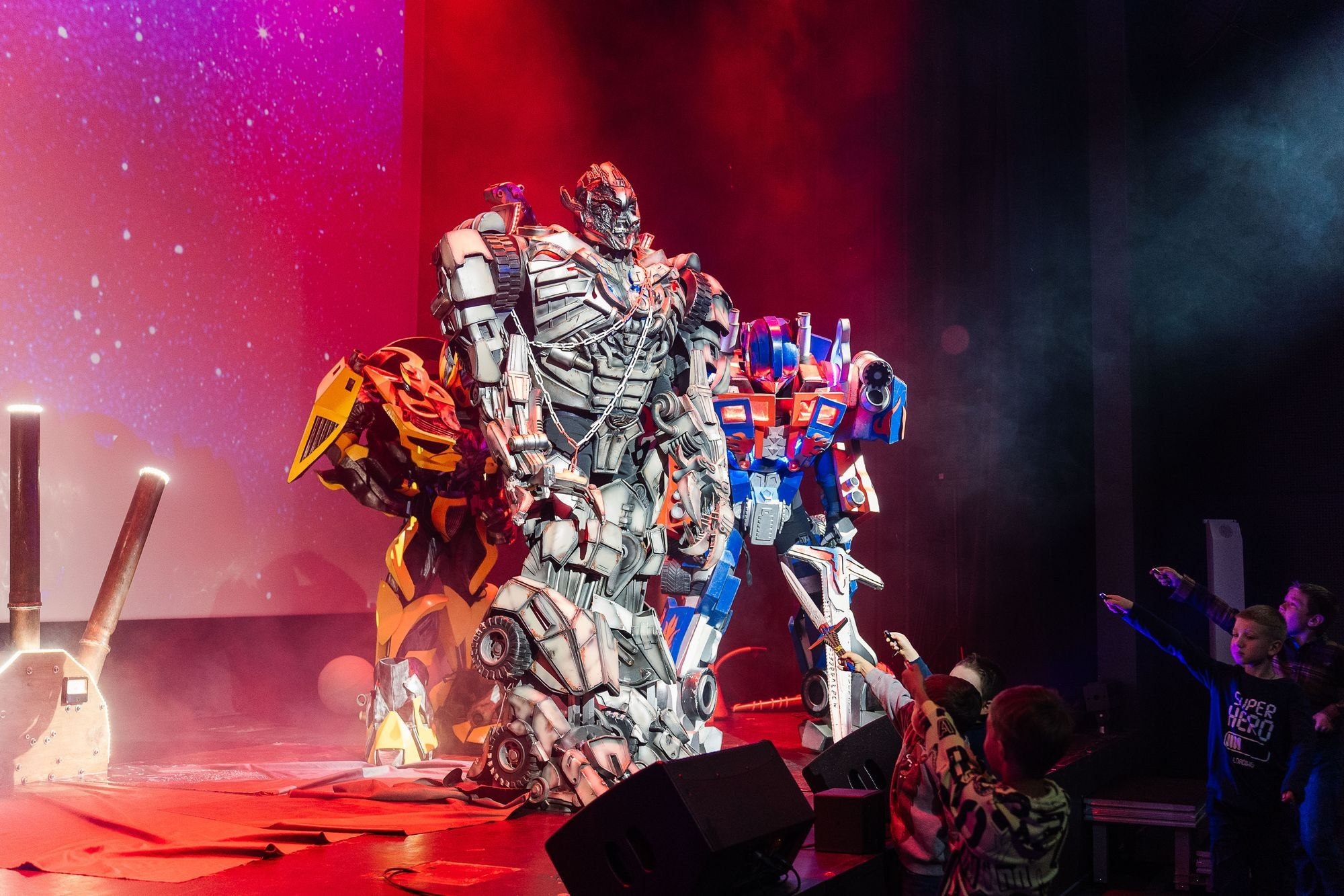 «Автоботы: Битва за Кибермир»