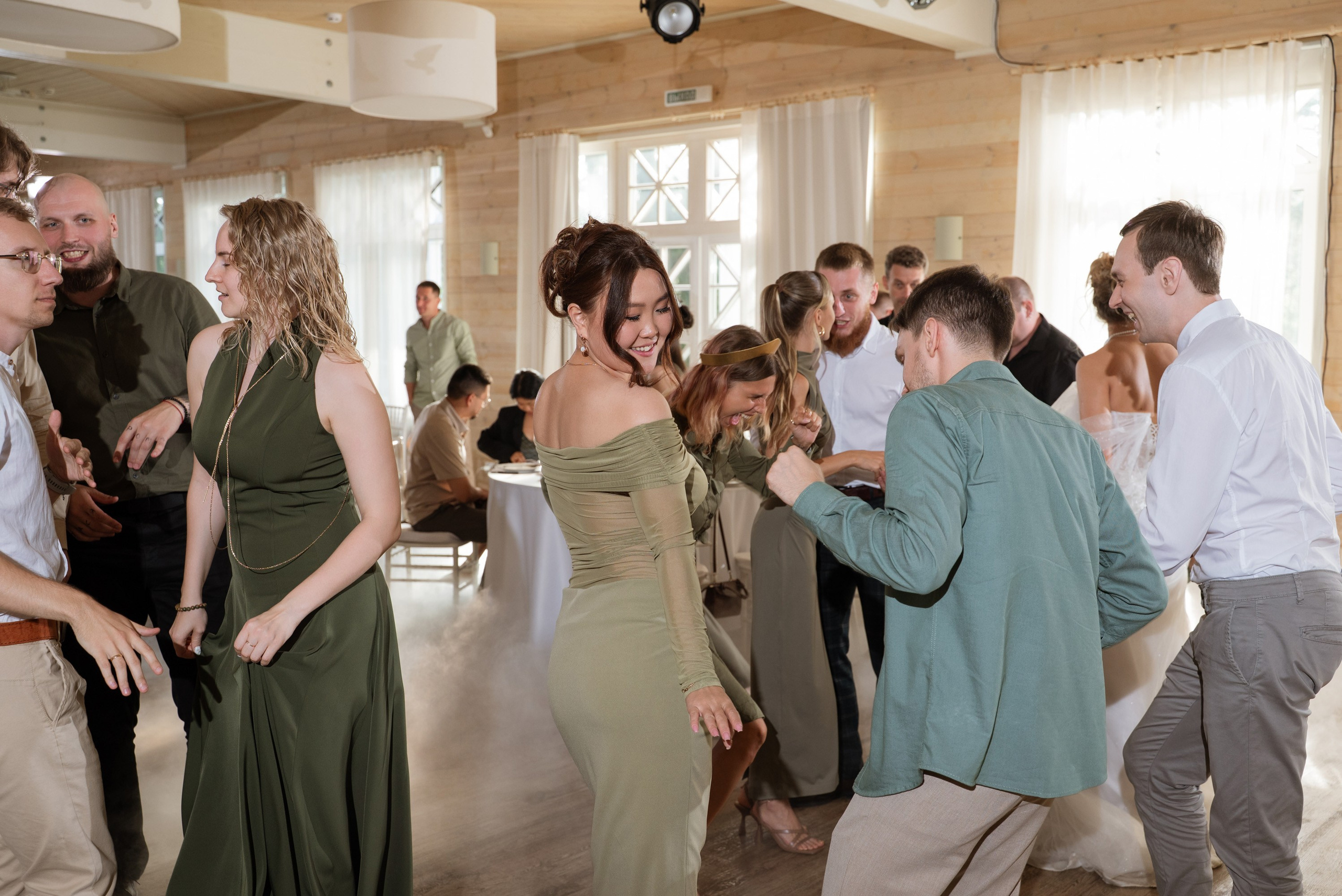Роман и Таисия | 05.08.25. Свадебный фотограф в Санкт-Петербурге Владислава Тюльпина