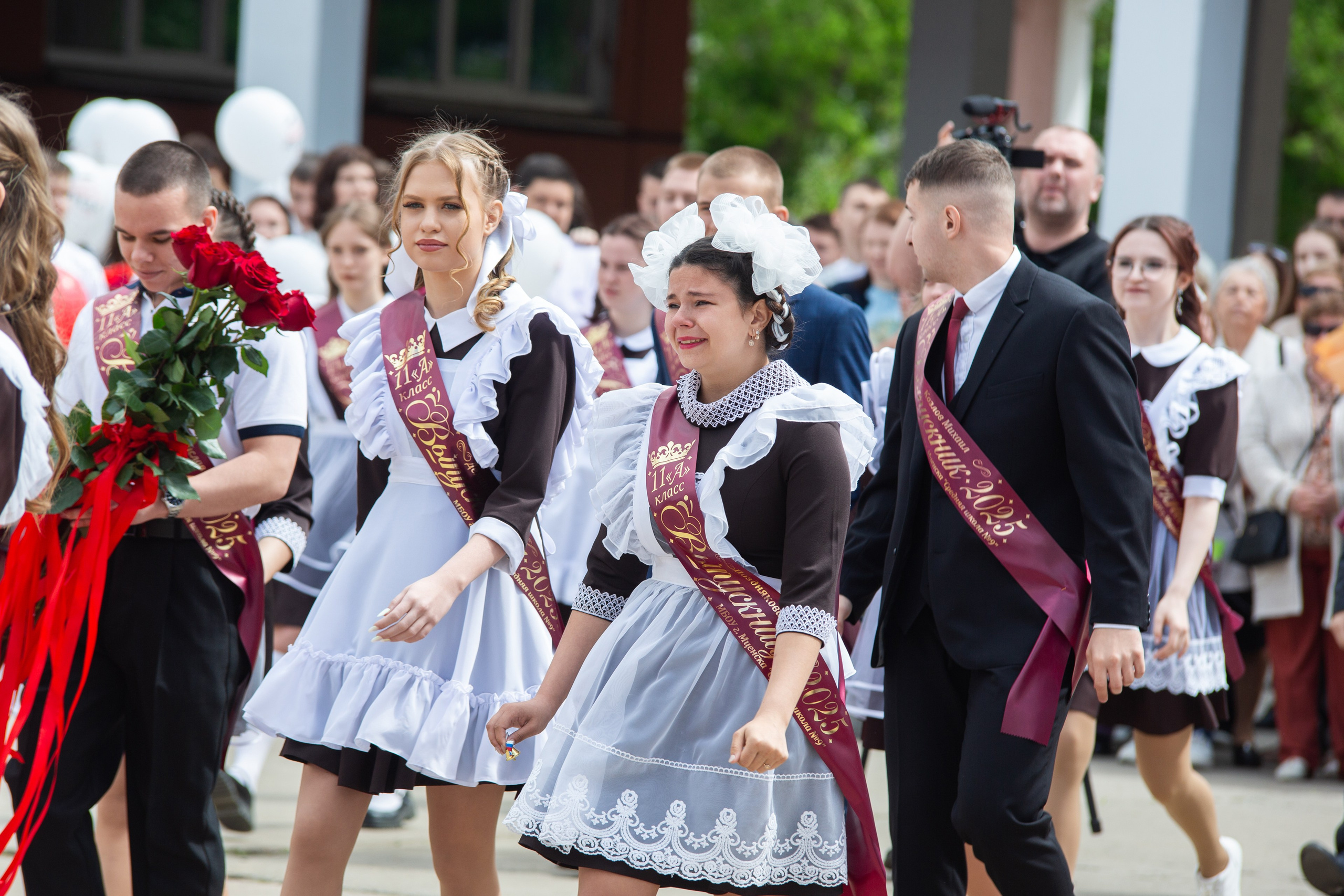 ПОСЛЕДНИЙ ЗВОНОК 2025 9 ШКОЛА Г. МЦЕНСК. Профессиональный фотограф в Мценске и Орловской области