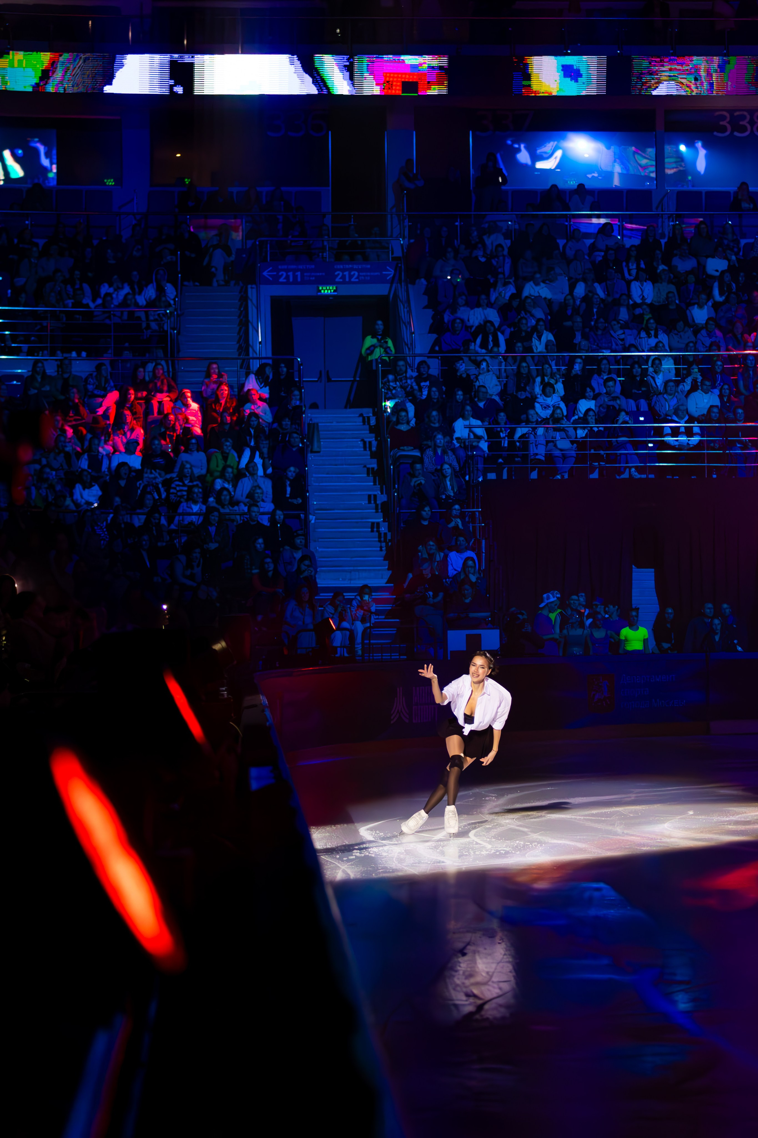 Шоу Евгении Медведевой. Фотограф Вадим Казусь