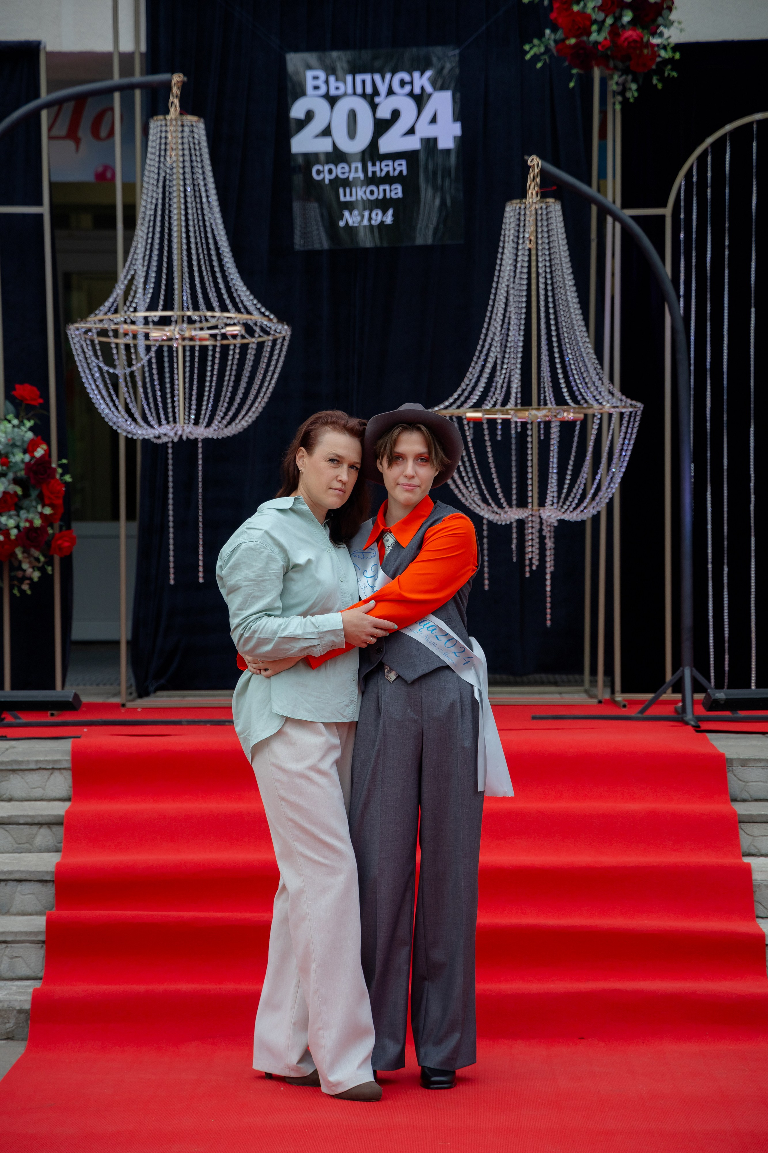 Школьный выпускной 2024 год в Соколе (Минск). Свадебный фотограф в Минске/Беларуси Сергей Спиридонов