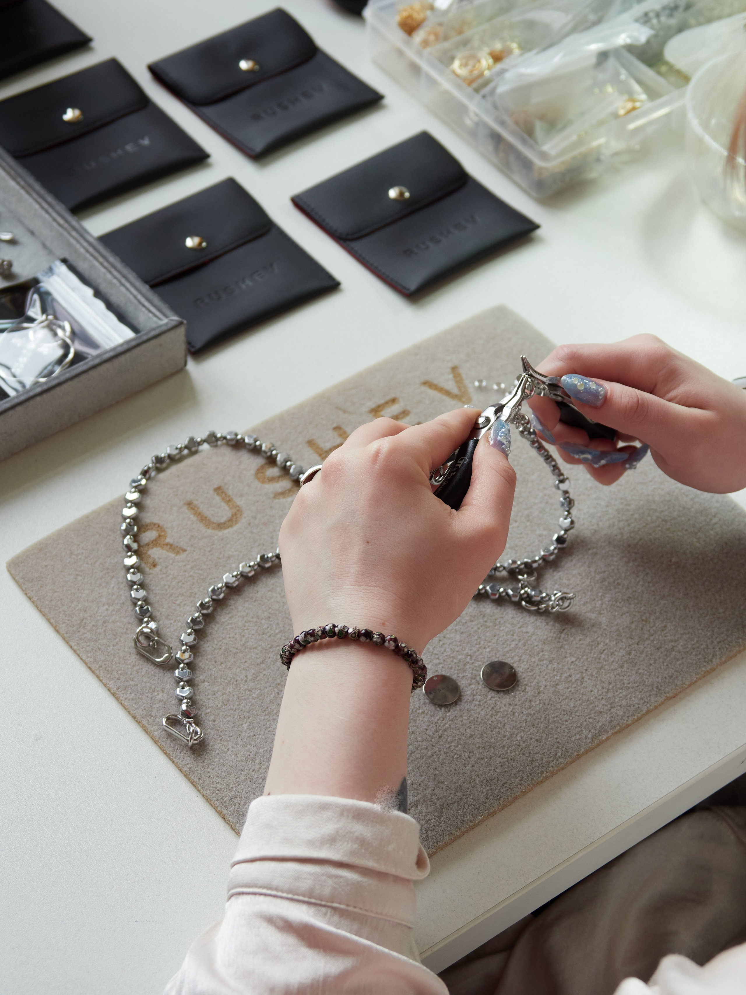 Социальные сети. Коммерческий и художественный фотограф в Москве Плоскирев Валерий