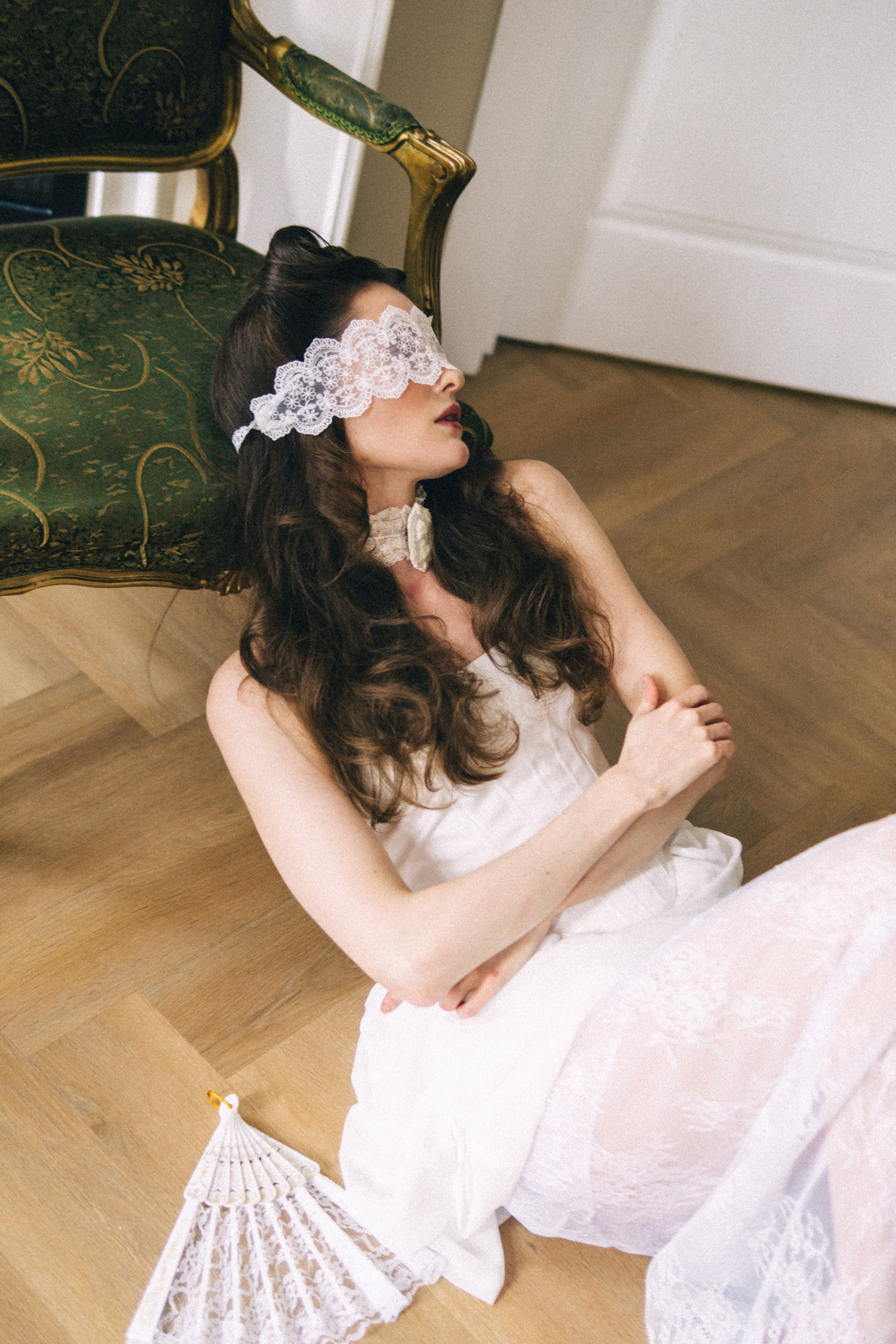 Fiancée Alisa. Я — Алёна и я фотографирую красиво (е)