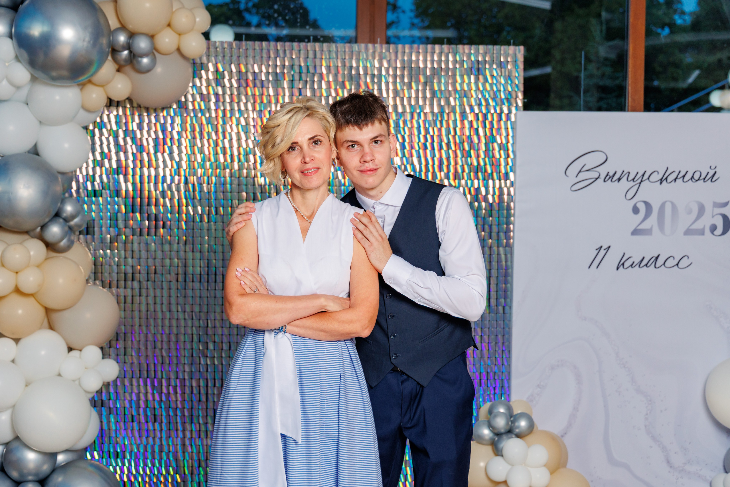 Выпускной в школе. Школьный фотограф Саратов Золотарь Ольга