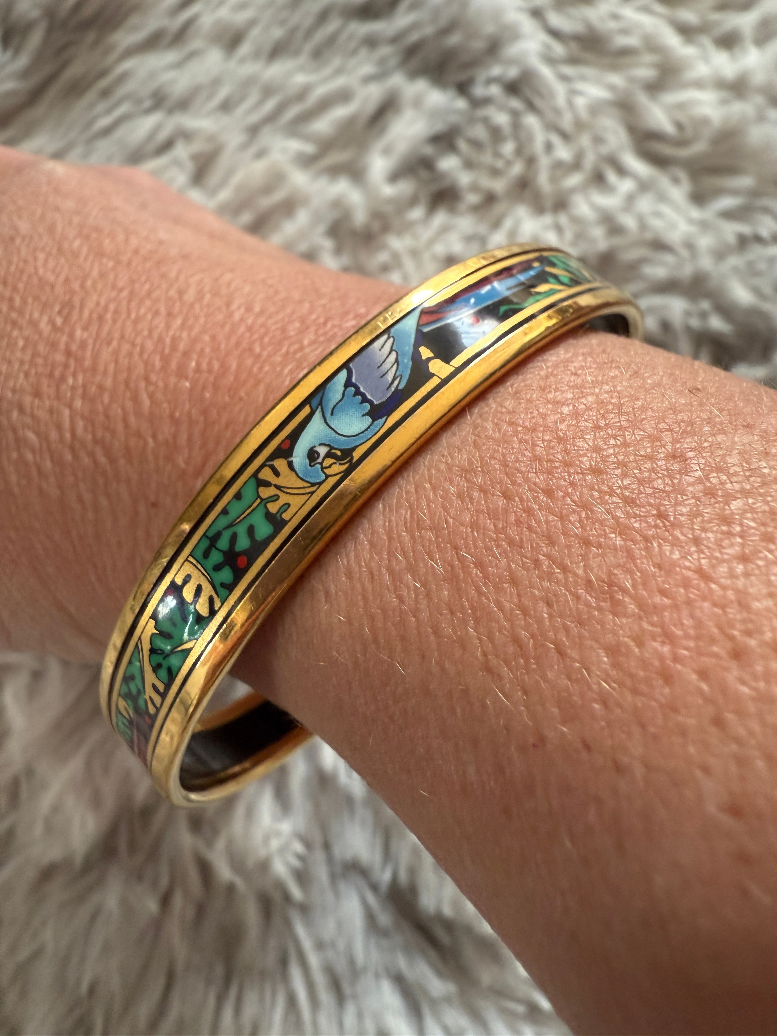 Аксессуары и украшения. Ваш байер во Франции