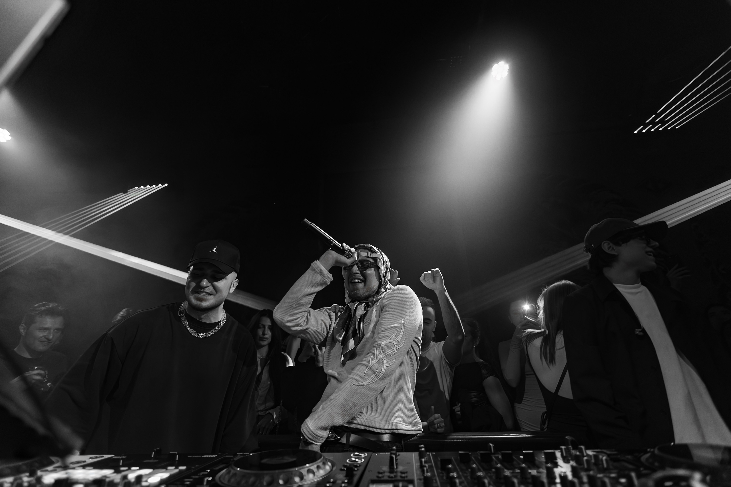 Concert Photography in Dubai — T-Fest Live at Secret Room. Evgen Yatsenko — Photographer in Dubai