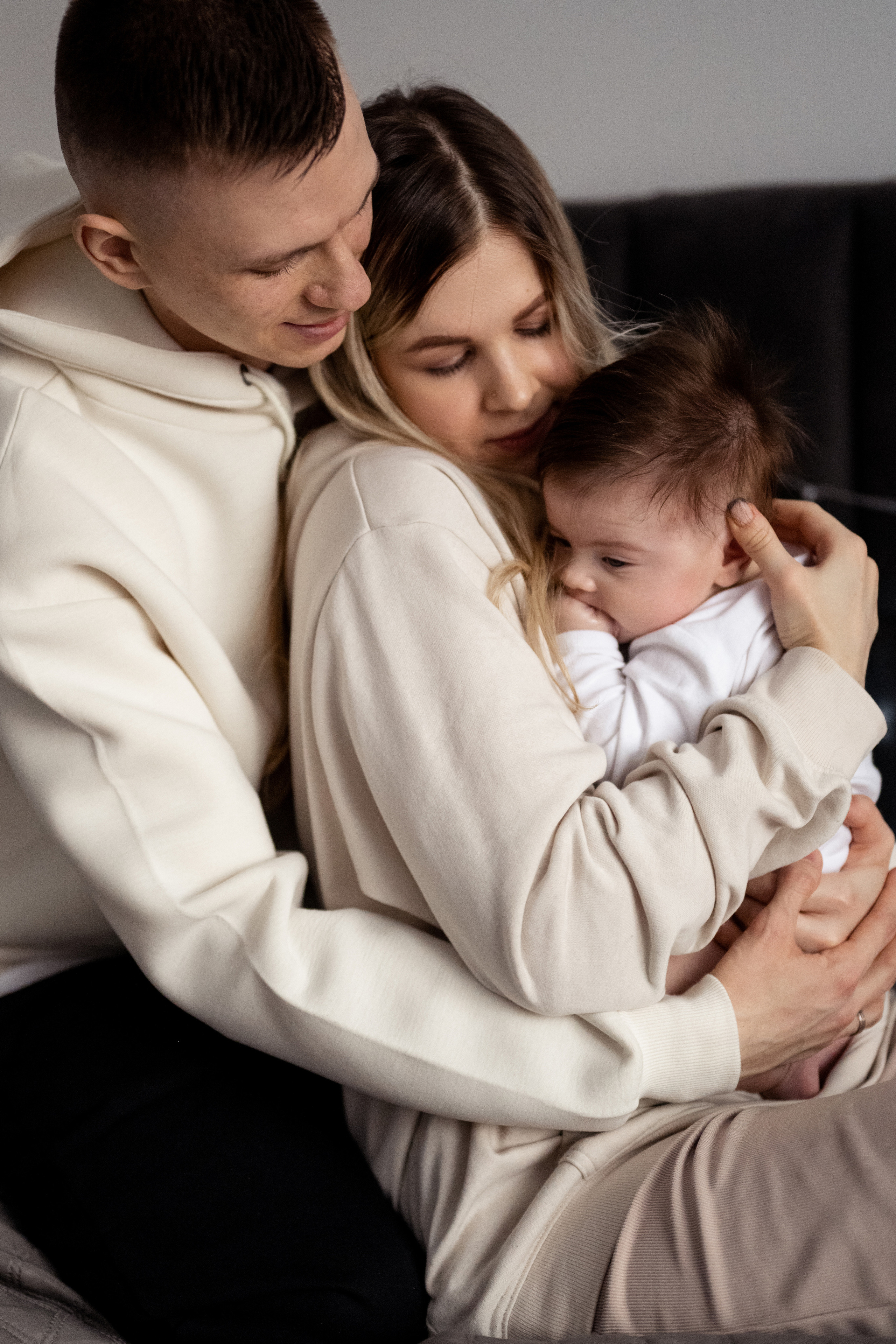 Домашняя фотосессия. Лера, Антон и Марк. Свадебный и семейный фотограф в СПб Валерия Фомичева