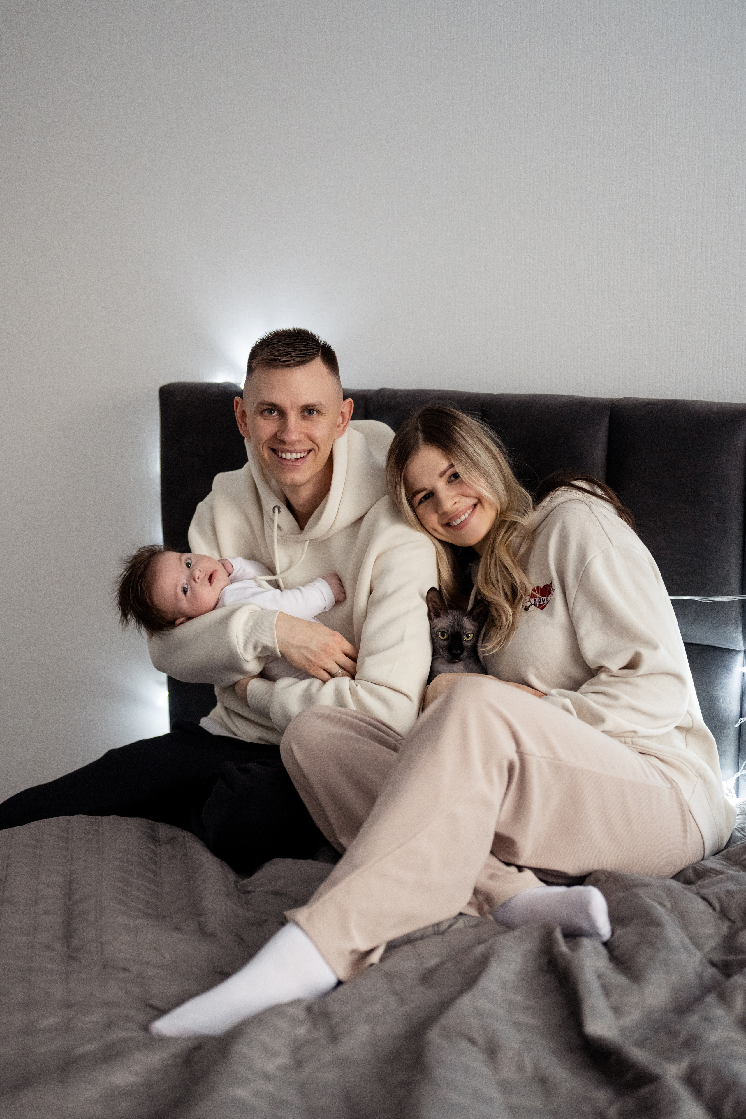 Домашняя фотосессия. Лера, Антон и Марк. Свадебный и семейный фотограф в СПб Валерия Фомичева