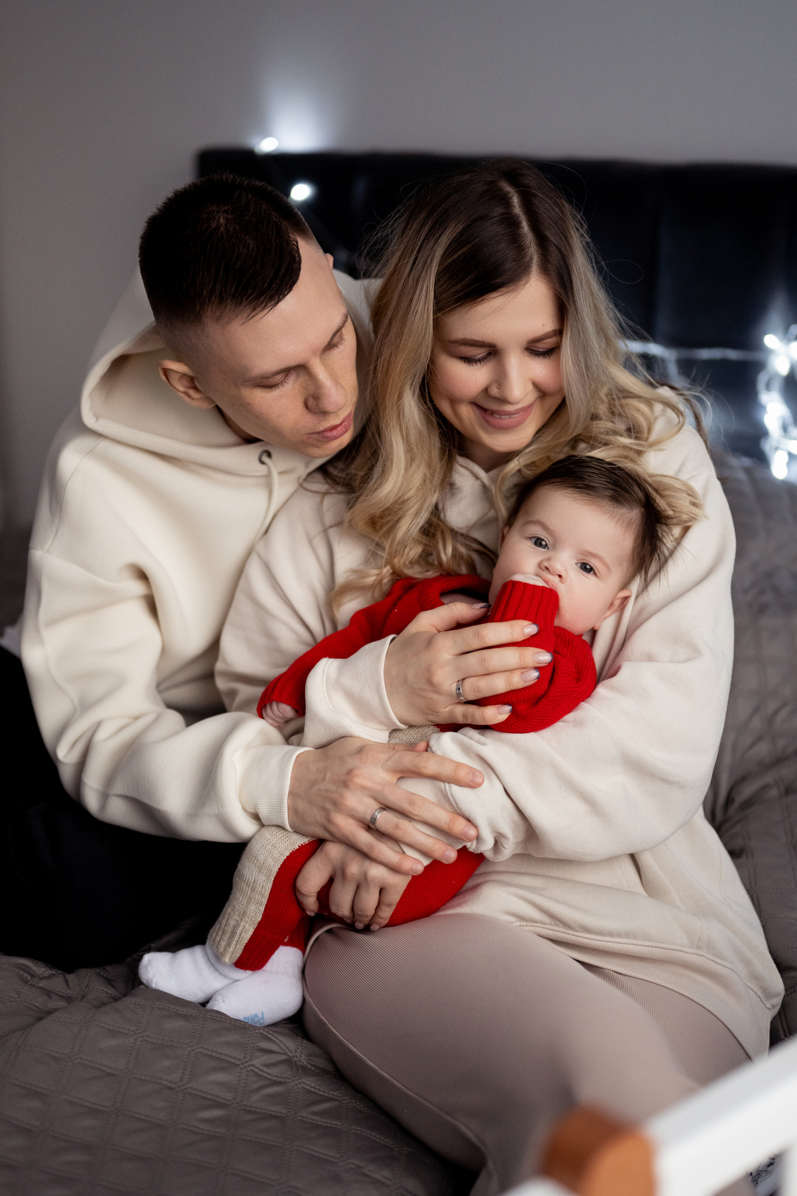 Домашняя фотосессия. Лера, Антон и Марк. Свадебный и семейный фотограф в СПб Валерия Фомичева