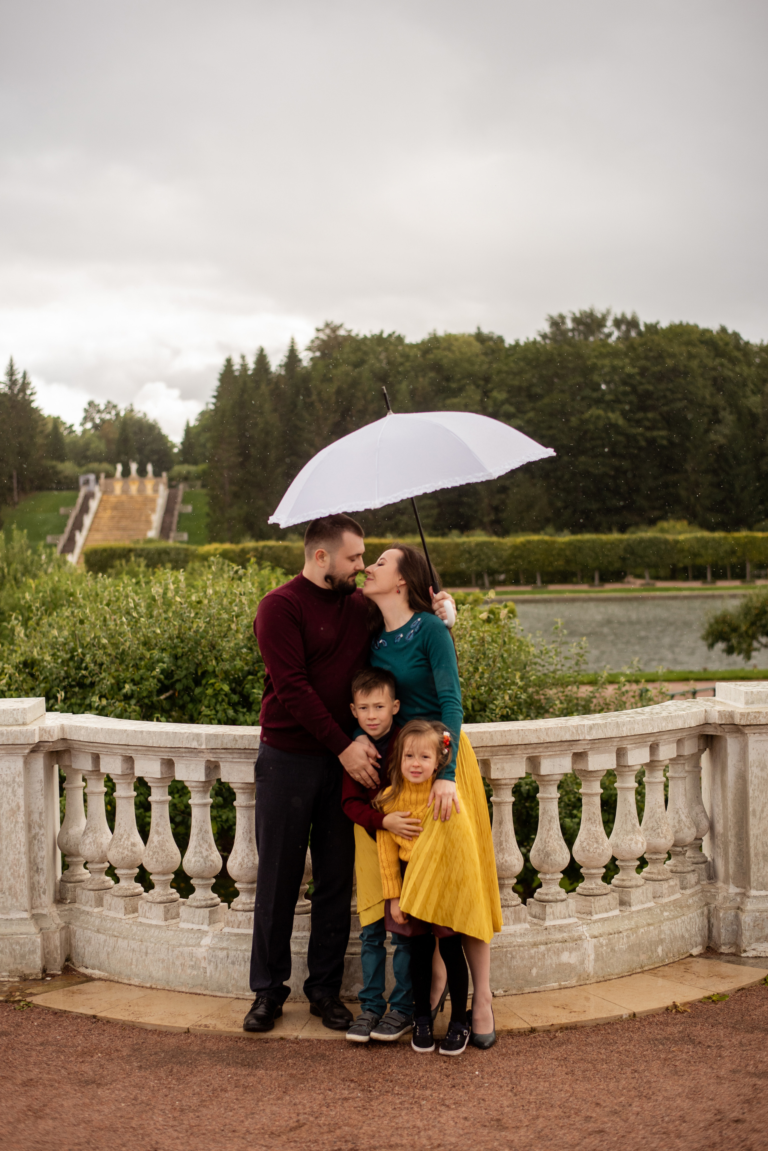 Годовщина свадьбы в Петергофе. Свадебный и семейный фотограф в СПб Валерия Фомичева