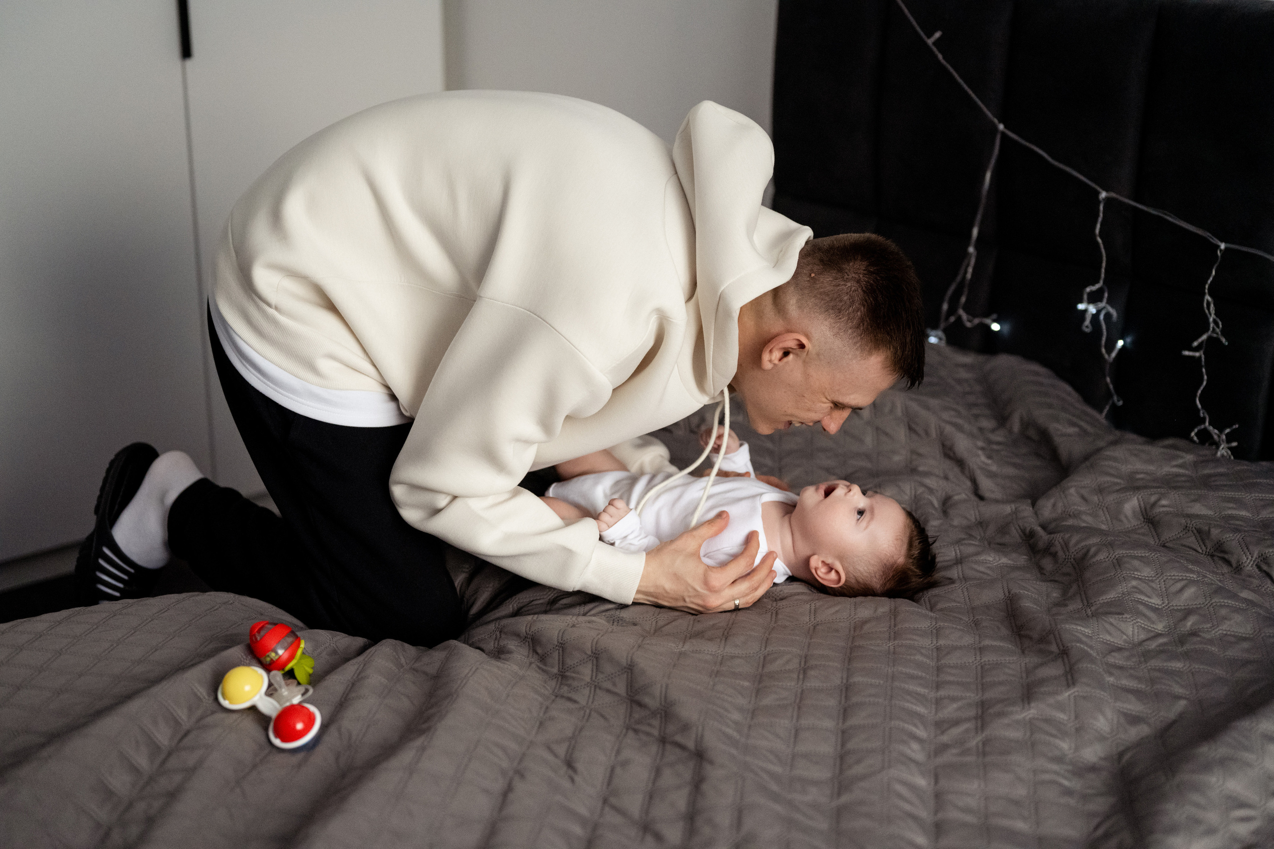 Домашняя фотосессия. Лера, Антон и Марк. Свадебный и семейный фотограф в СПб Валерия Фомичева