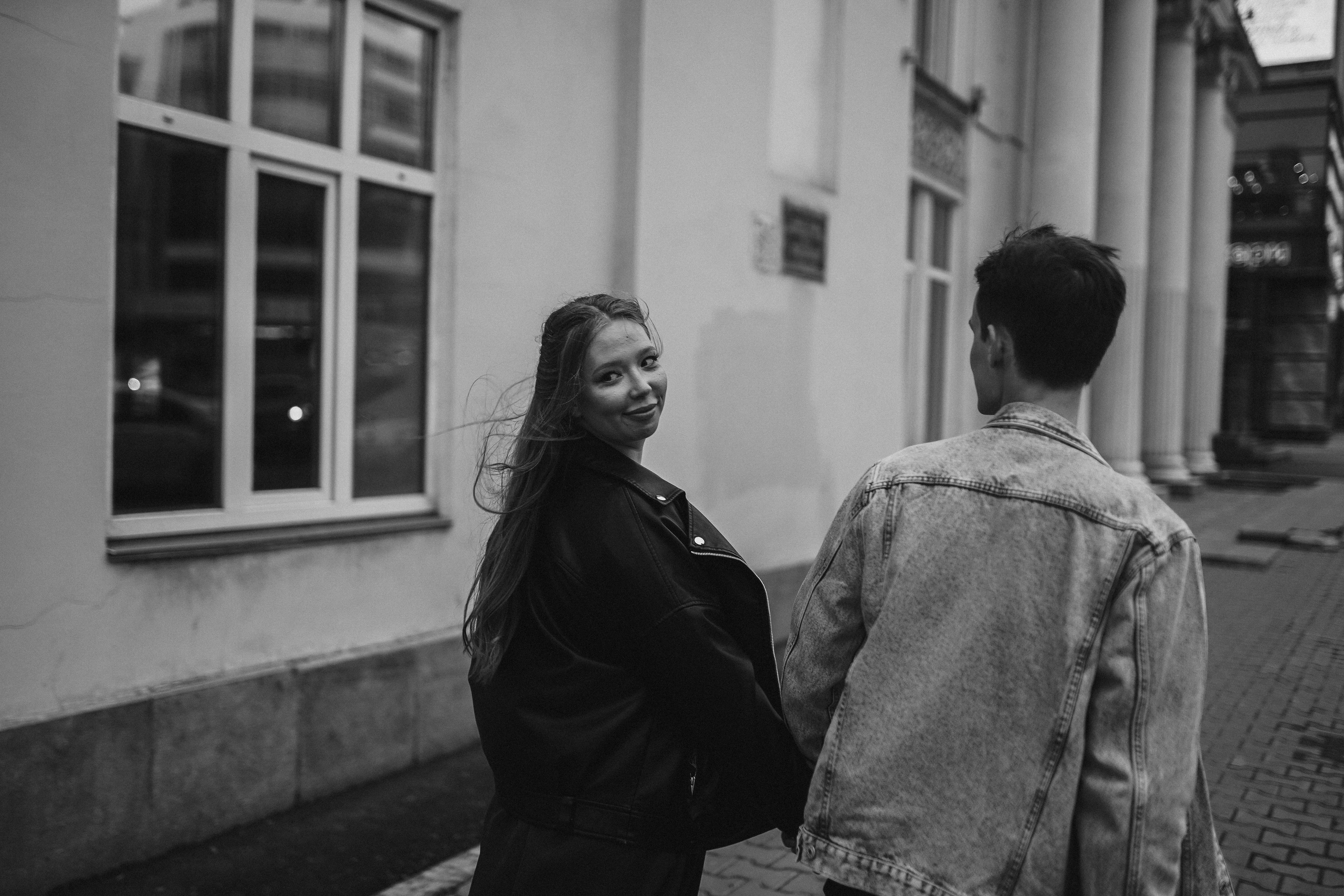 За малиновым солнцем