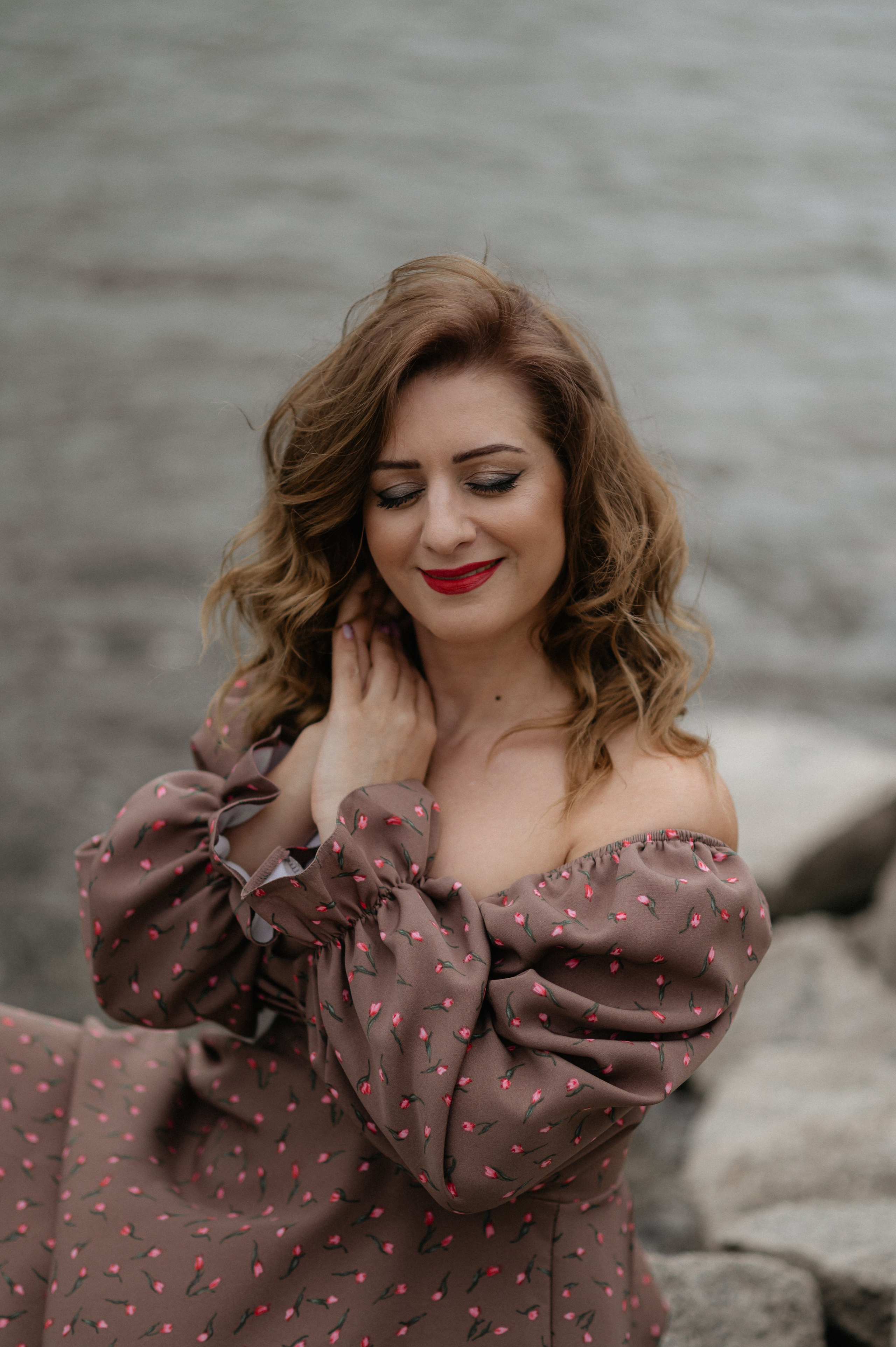 Валя, прогулка. Главная