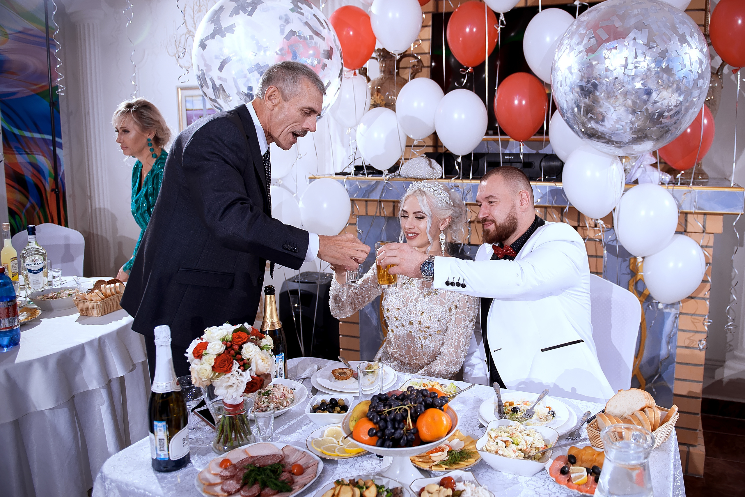 Осенняя свадьба в Щелково. Свадебный и семейный фотограф Виктория Носачёва. Щелково, Москва и МО