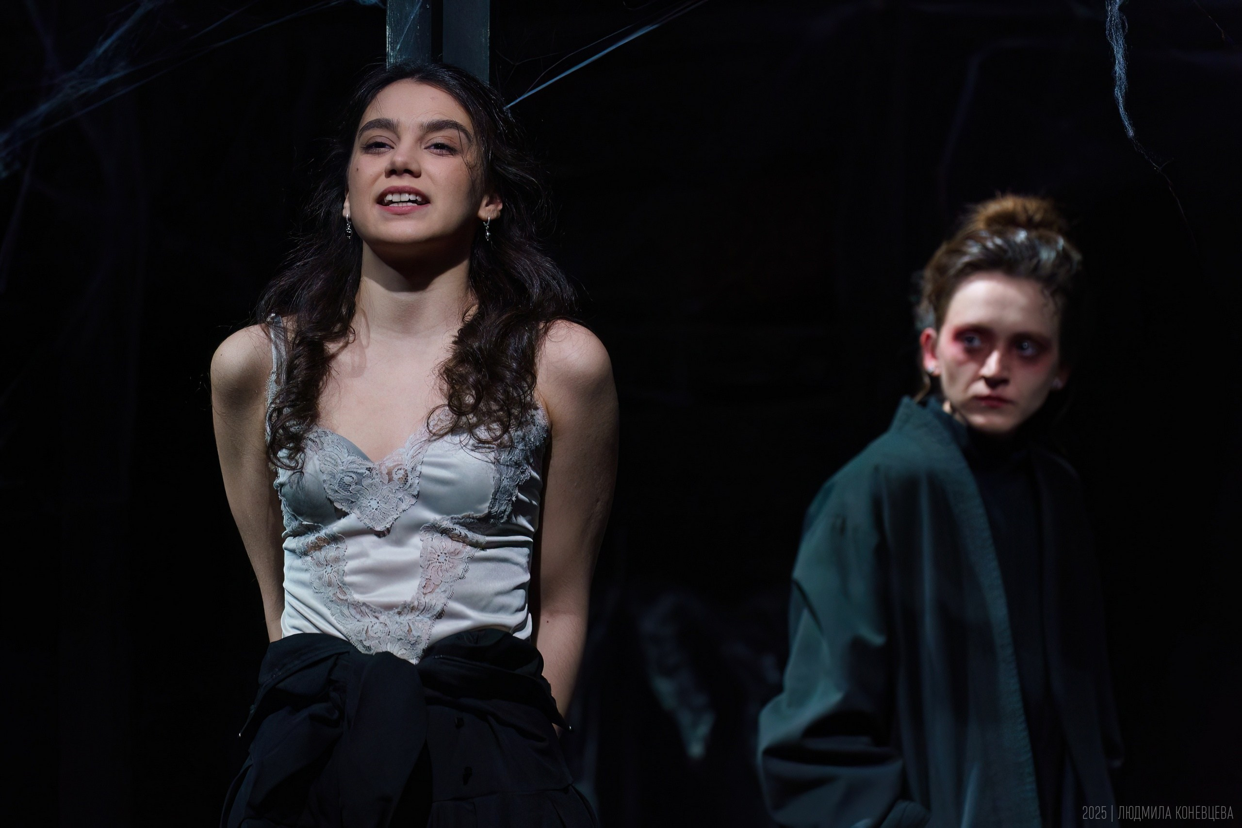 Дом Бернарды Альбы. Театральная фотография