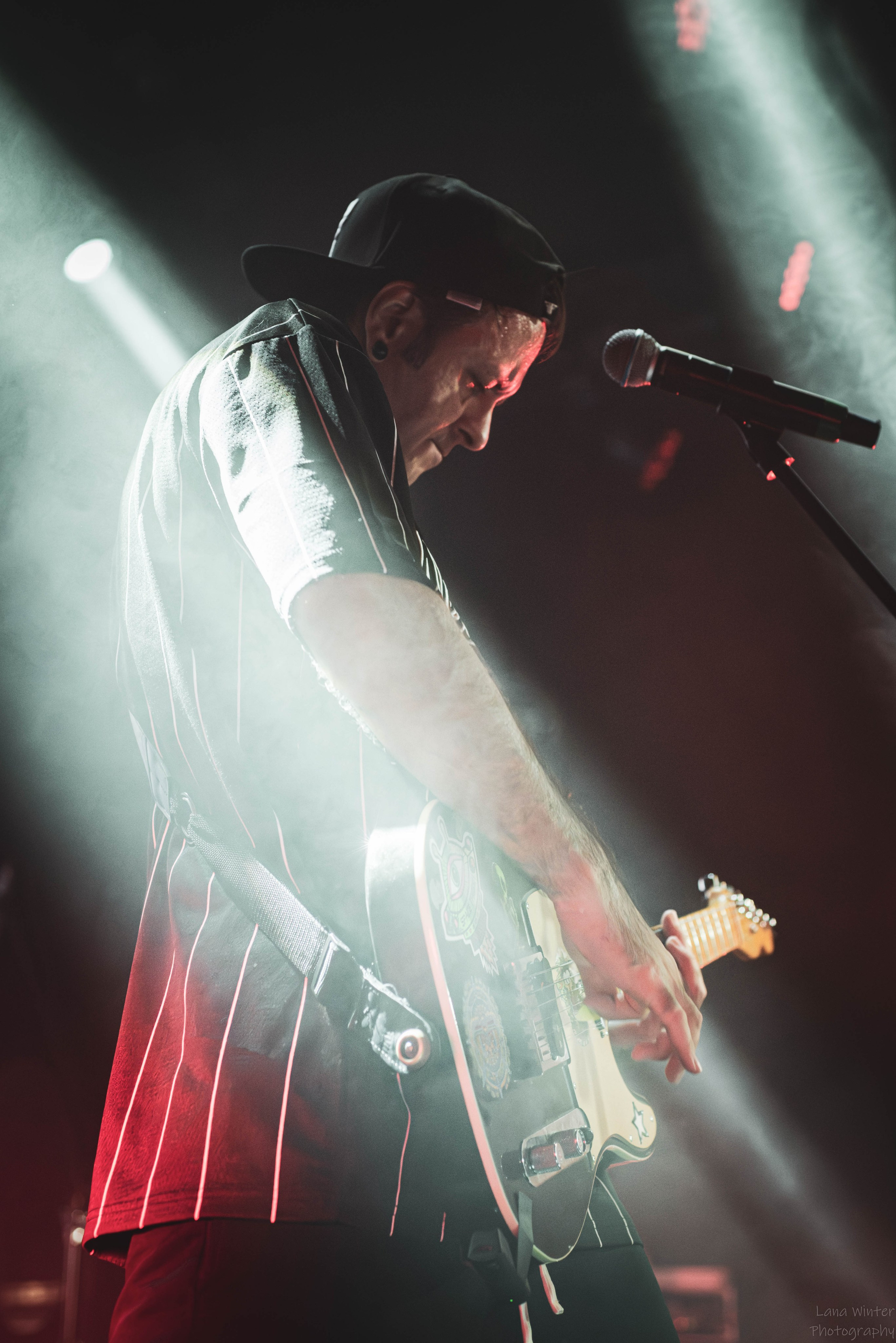 7000$ (29 июня 2025 года, Москва, клуб Урбан). Фотограф Светлана Блинова, Москва и Московская область