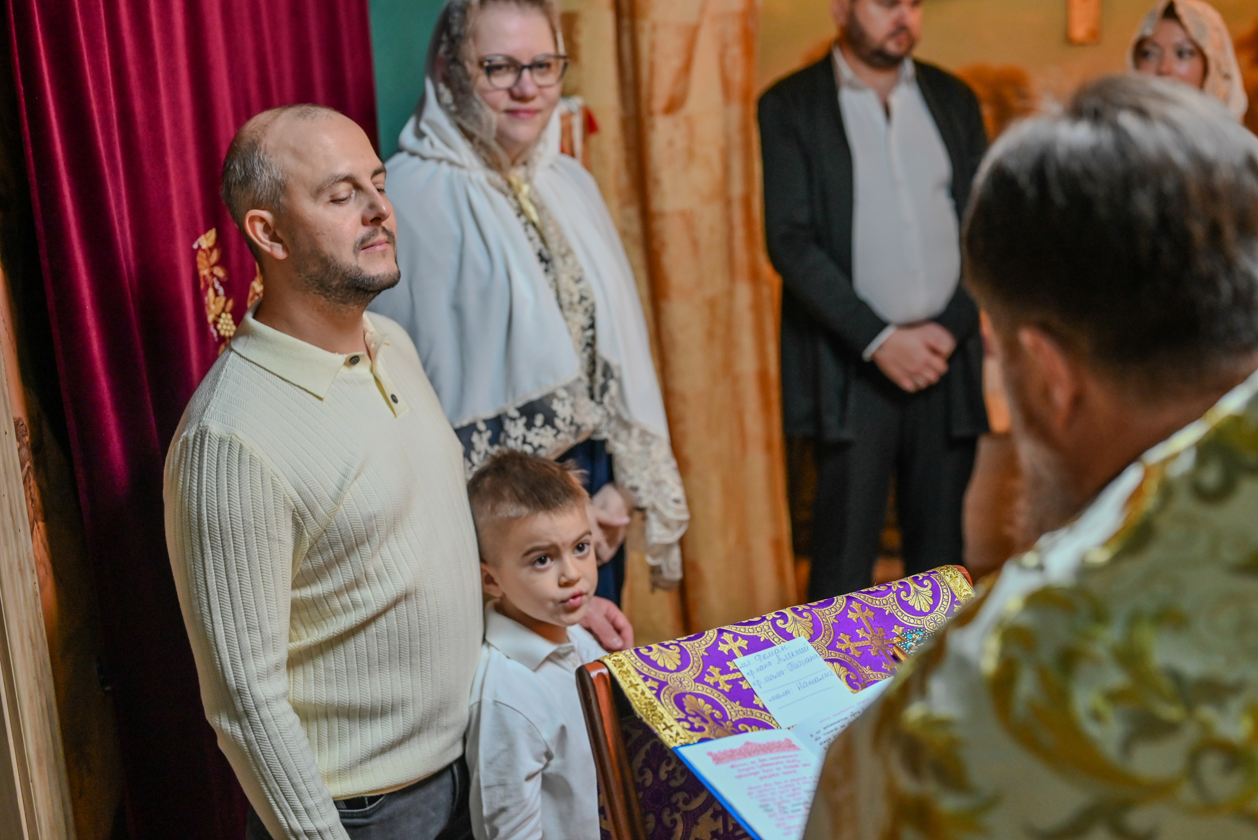 Крещение Совхоз Ленина. Семейный и детский фотограф Москва