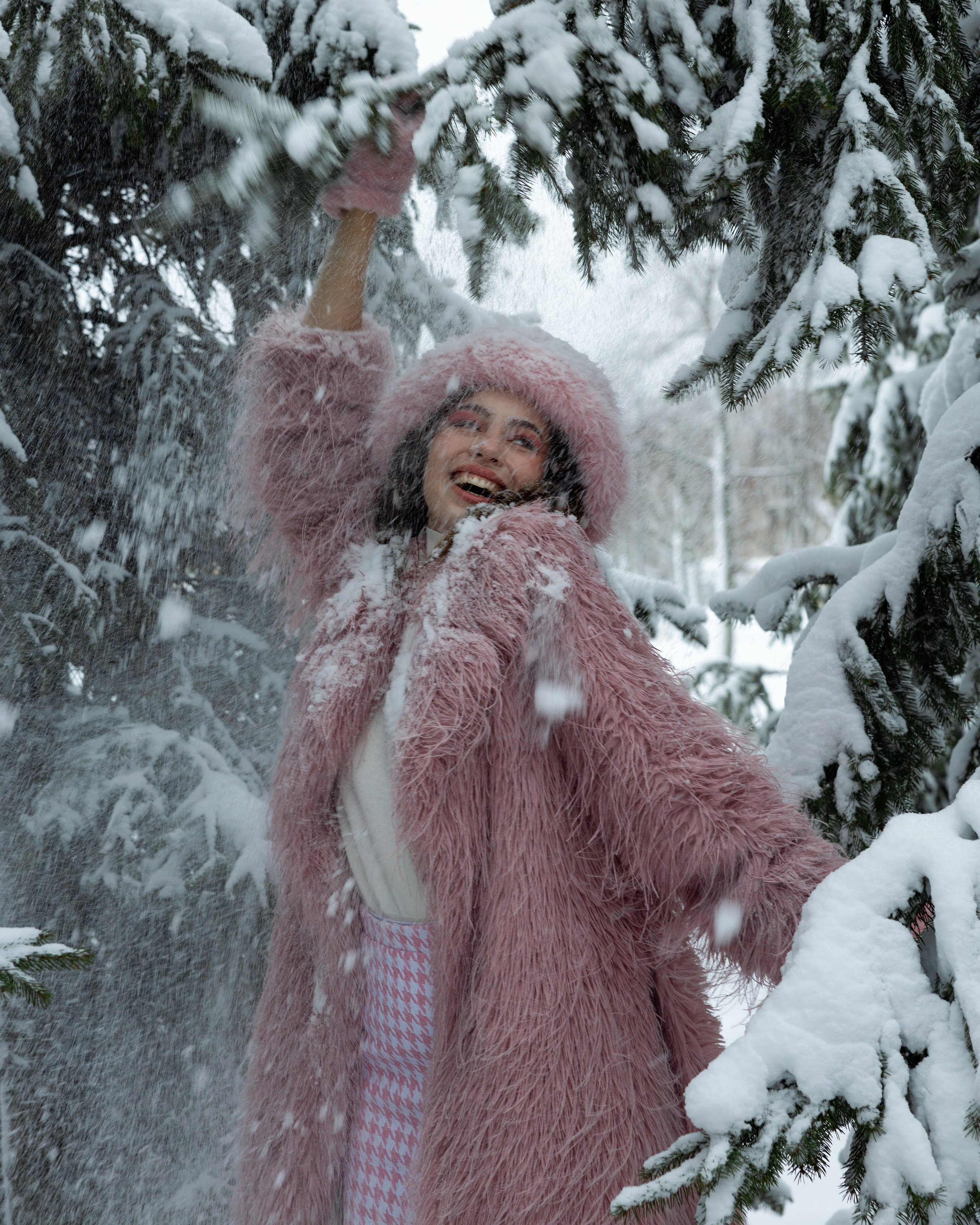 Съемка в цветущих садах. Фотограф в Санкт-Петербурге Вагнер Юлия
