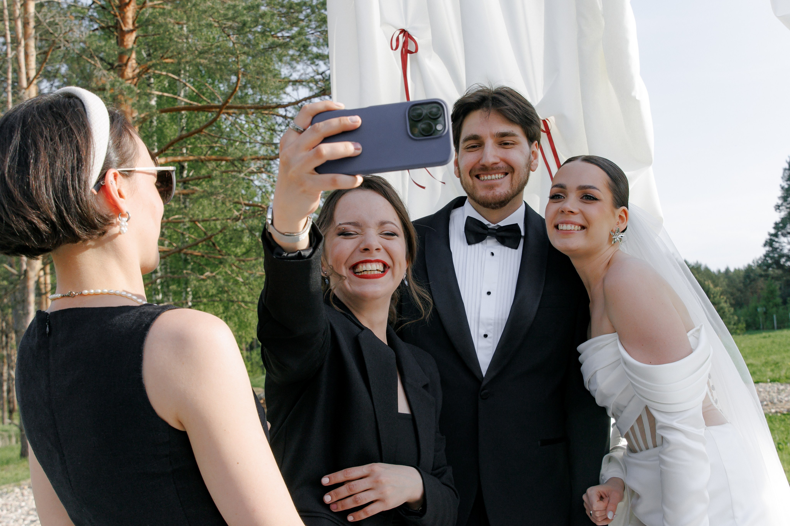 Свадьба в Ярославле — серия парк отель Мазай, выездная регистрация, кавер группа | Портфолио. Свадебный фотограф в Москве, Ярославле Виталий Квант