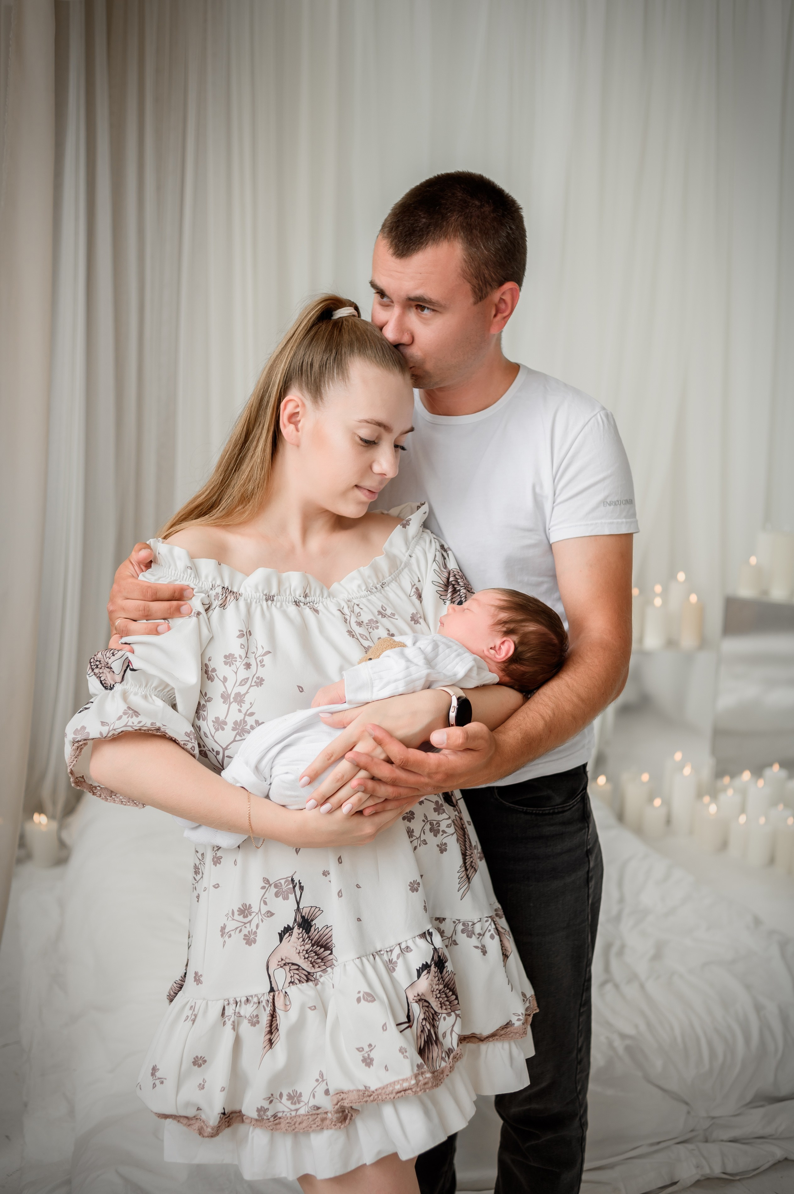 Lifestyle newborn. Фотограф новорождённых в Рязани, фотосъемка выписки из роддома, крещен
