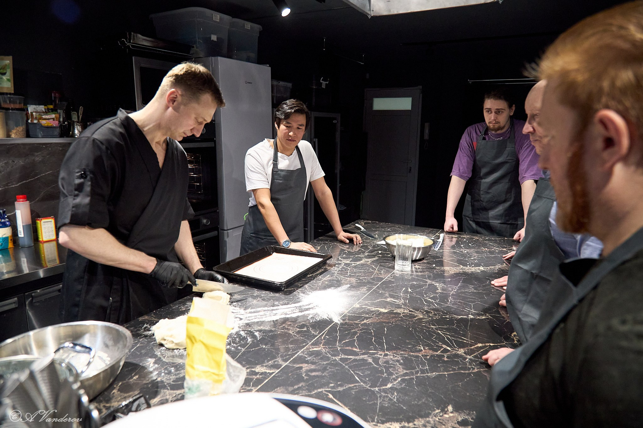 Мужские разговоры на кухне 2. Фотограф Омск | Александр Вандеров