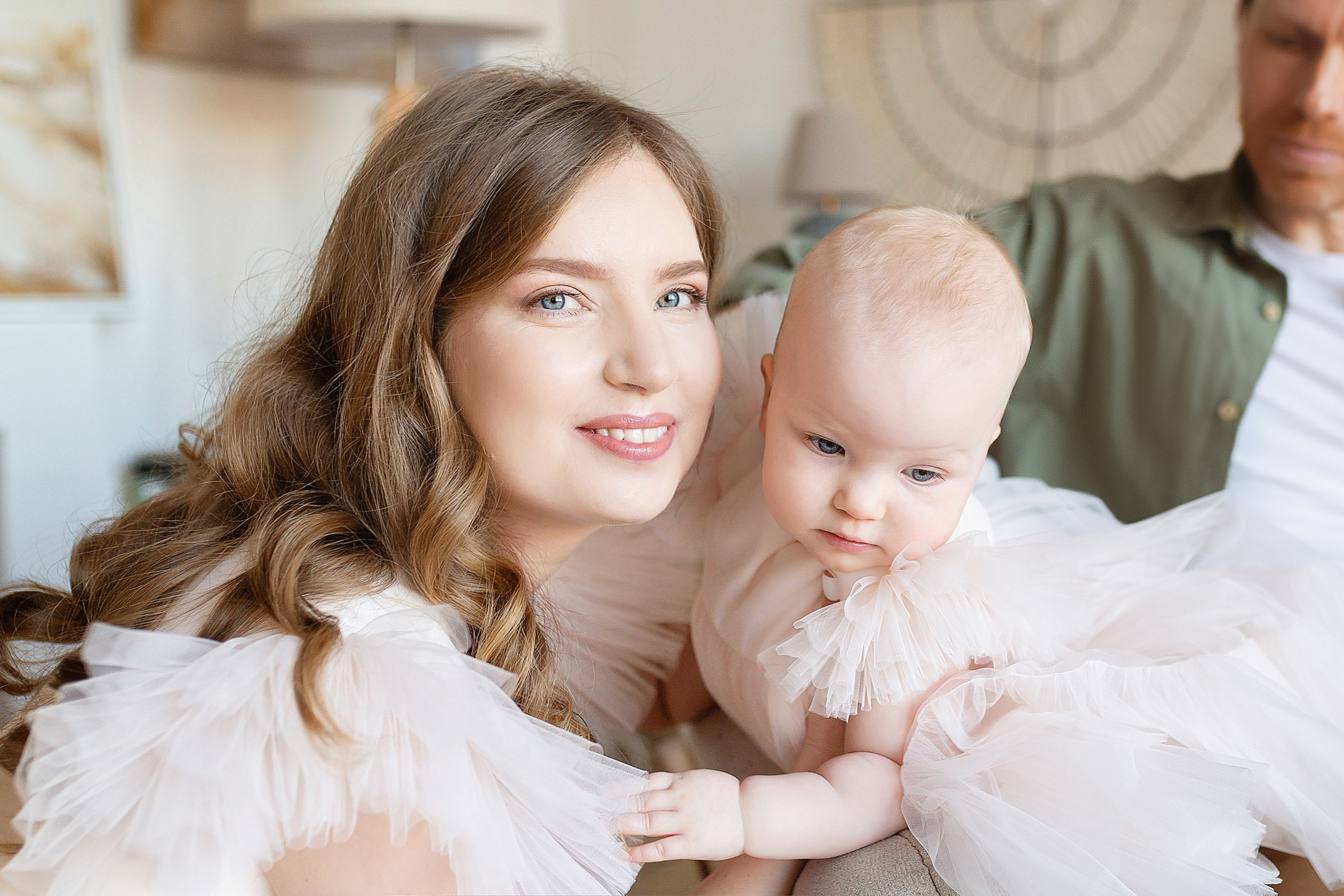 Алиса и семья. Фотограф в Москве Ксения Мокрушина | Brand & Women photographer