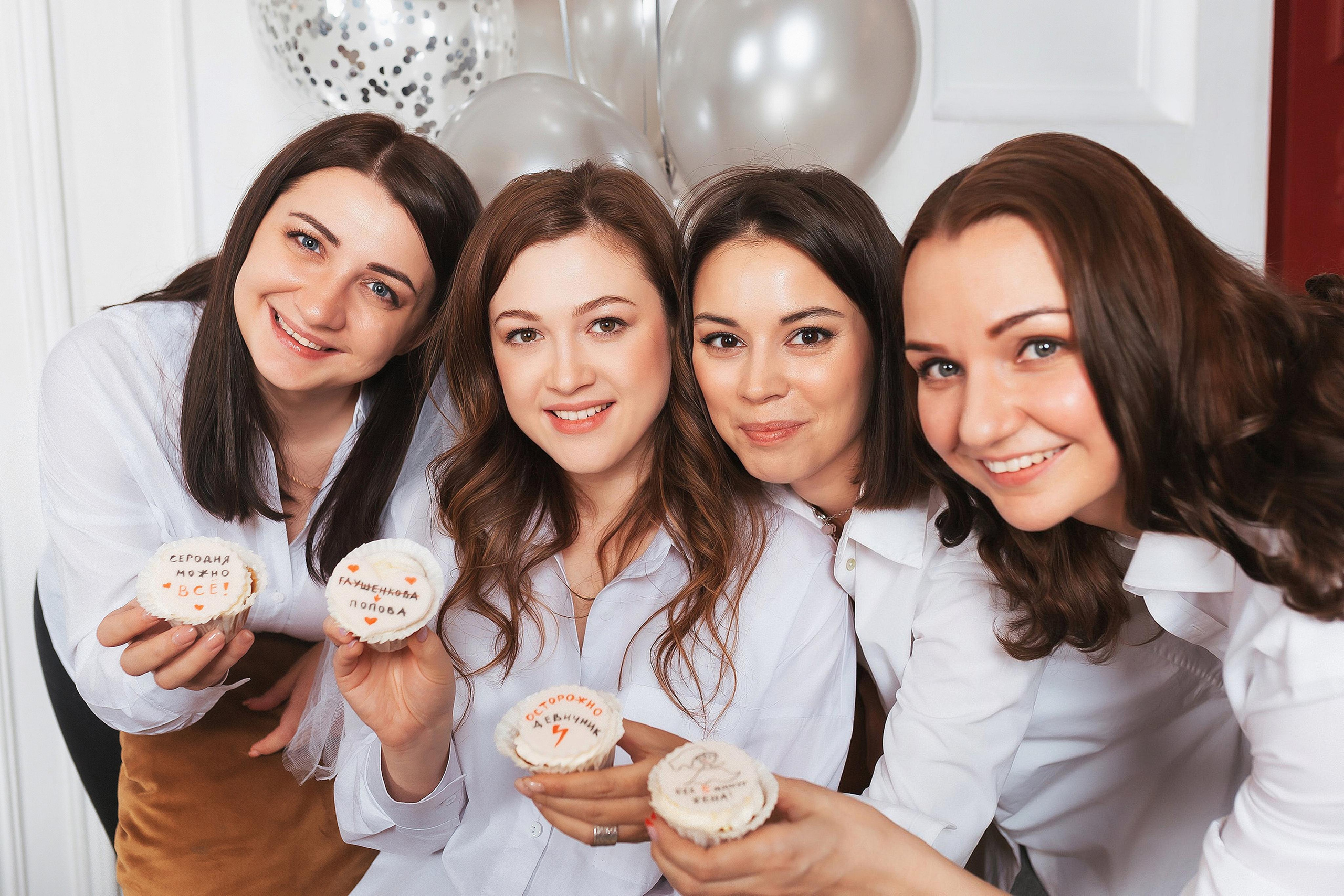 Девичник для Юли. Фотограф в Москве Ксения Мокрушина | Brand & Women photographer