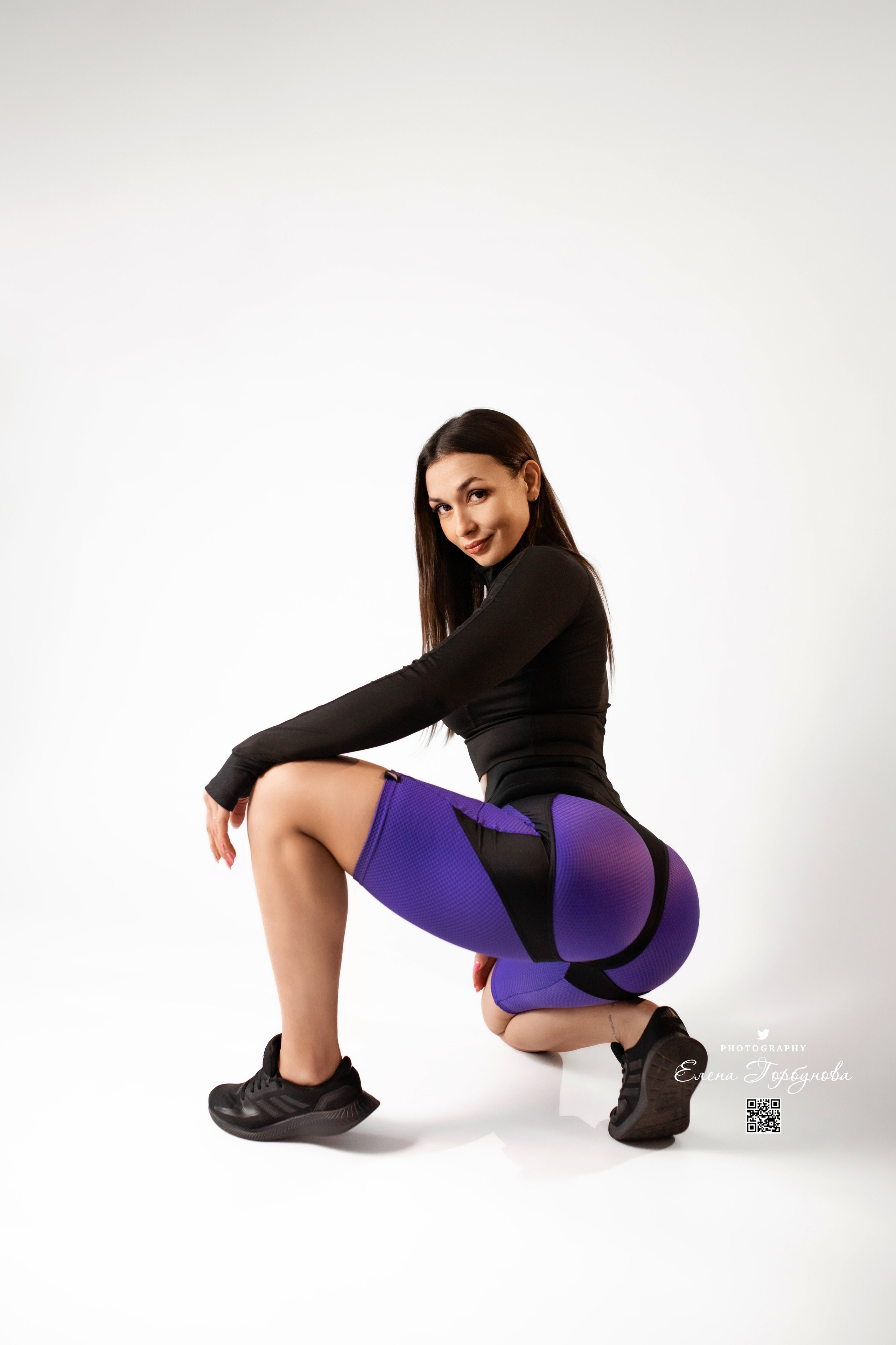 Анастасия в моей студии. Октябрь 2024. Фотограф Пермь. Свадьбы. Семья и дети, школа, д. сад. Фотокниги