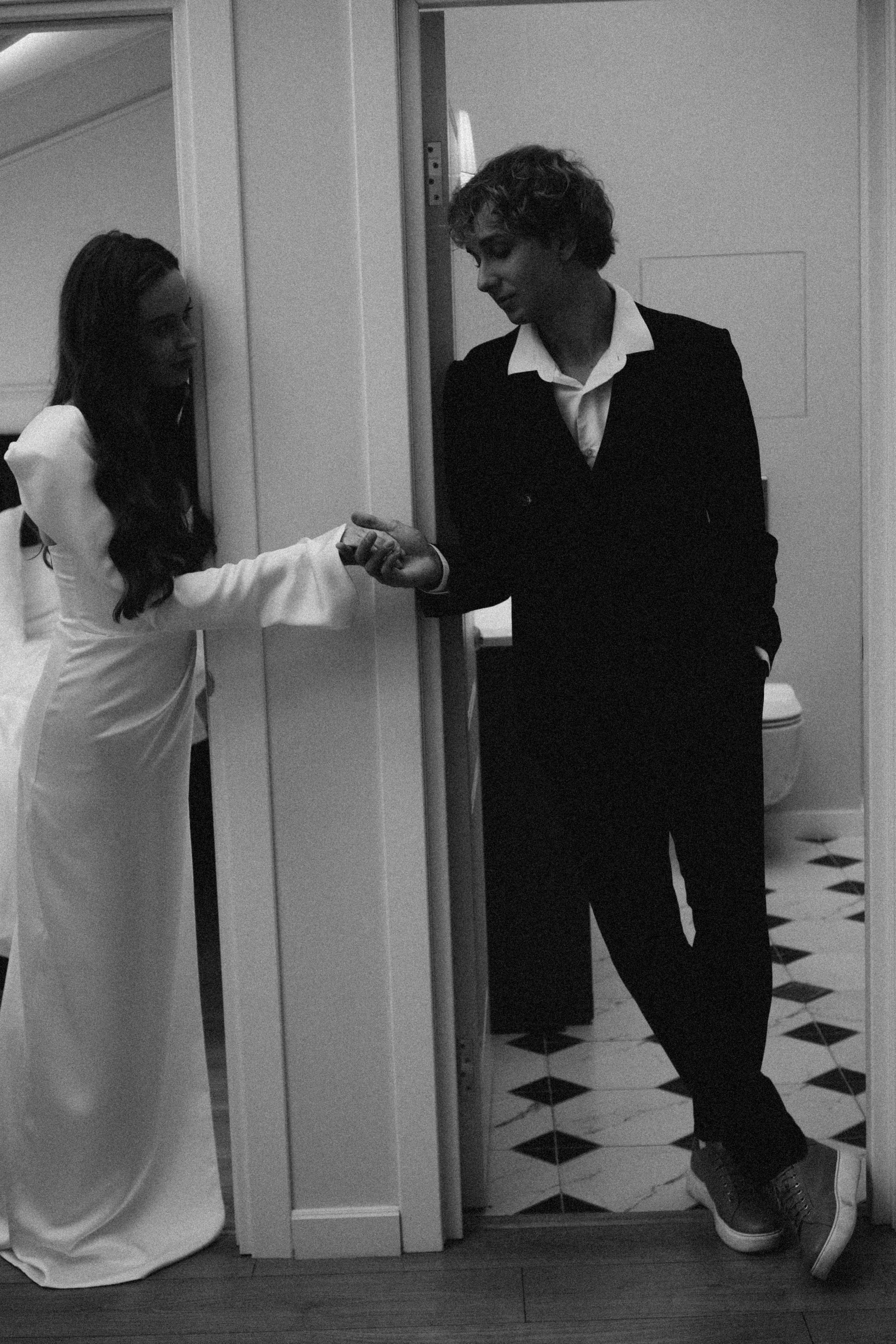 СВАДЕБНАЯ СЬЕМКА В ОТЕЛЕ. СБОРЫ ЖЕНИХА И НЕВЕСТЫ И ТАКЖЕ ТОР И ПОДГОТОВКА К ПРОГУЛКЕ. Профессиональный фотограф, Санкт-Петербург — Виктория Богомолова