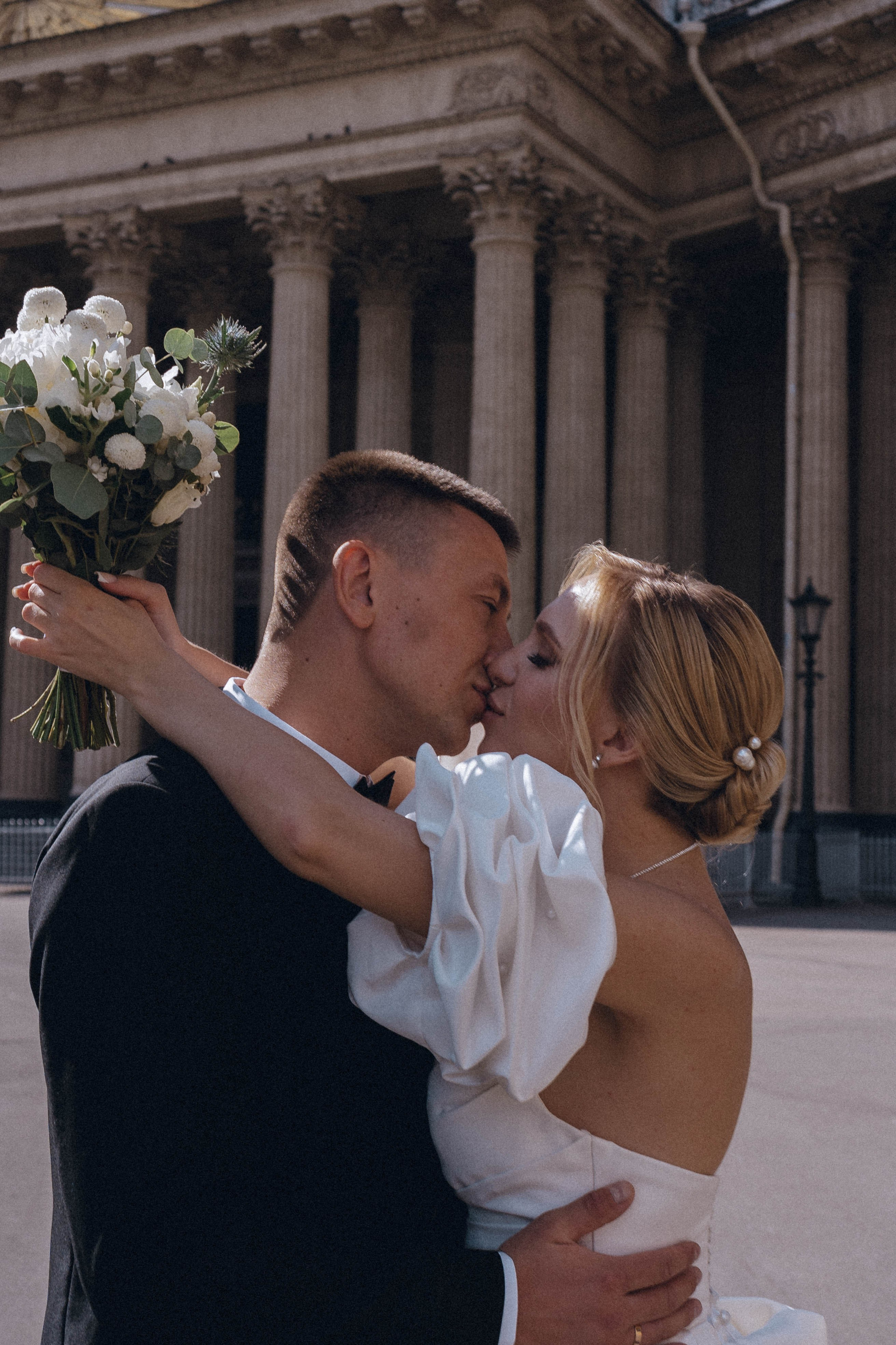 СВАДЕНБНАЯ СЬЕМКА НА КАТЕРЕ ПО КАНАЛАМ САНКТ-ПЕТЕРБУРГА И В АКВАТОРИИ НЕВЫ. Профессиональный фотограф, Санкт-Петербург — Виктория Богомолова