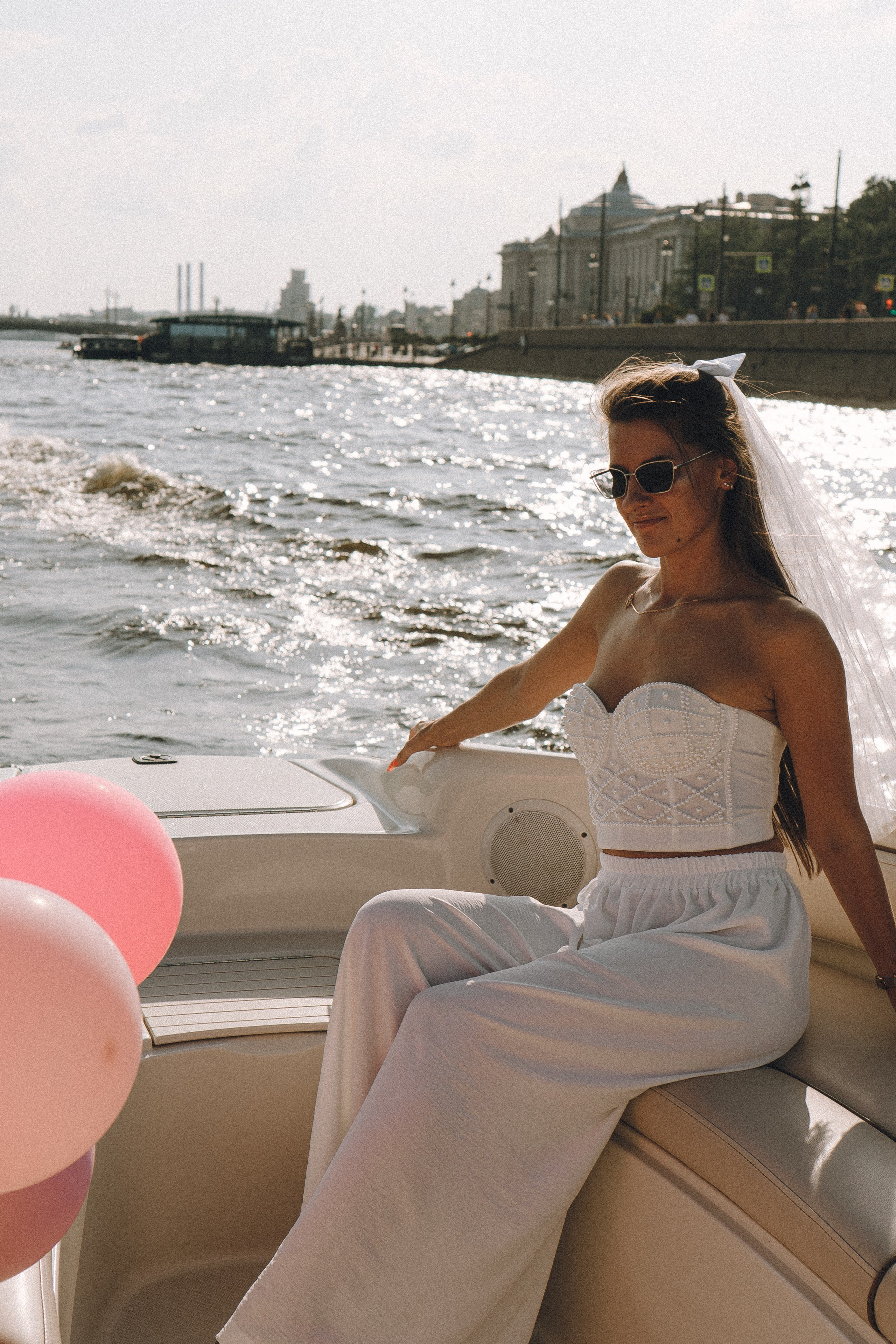 ДЕВИЧНИК НА КАТЕРЕ. Профессиональный фотограф, Санкт-Петербург — Виктория Богомолова