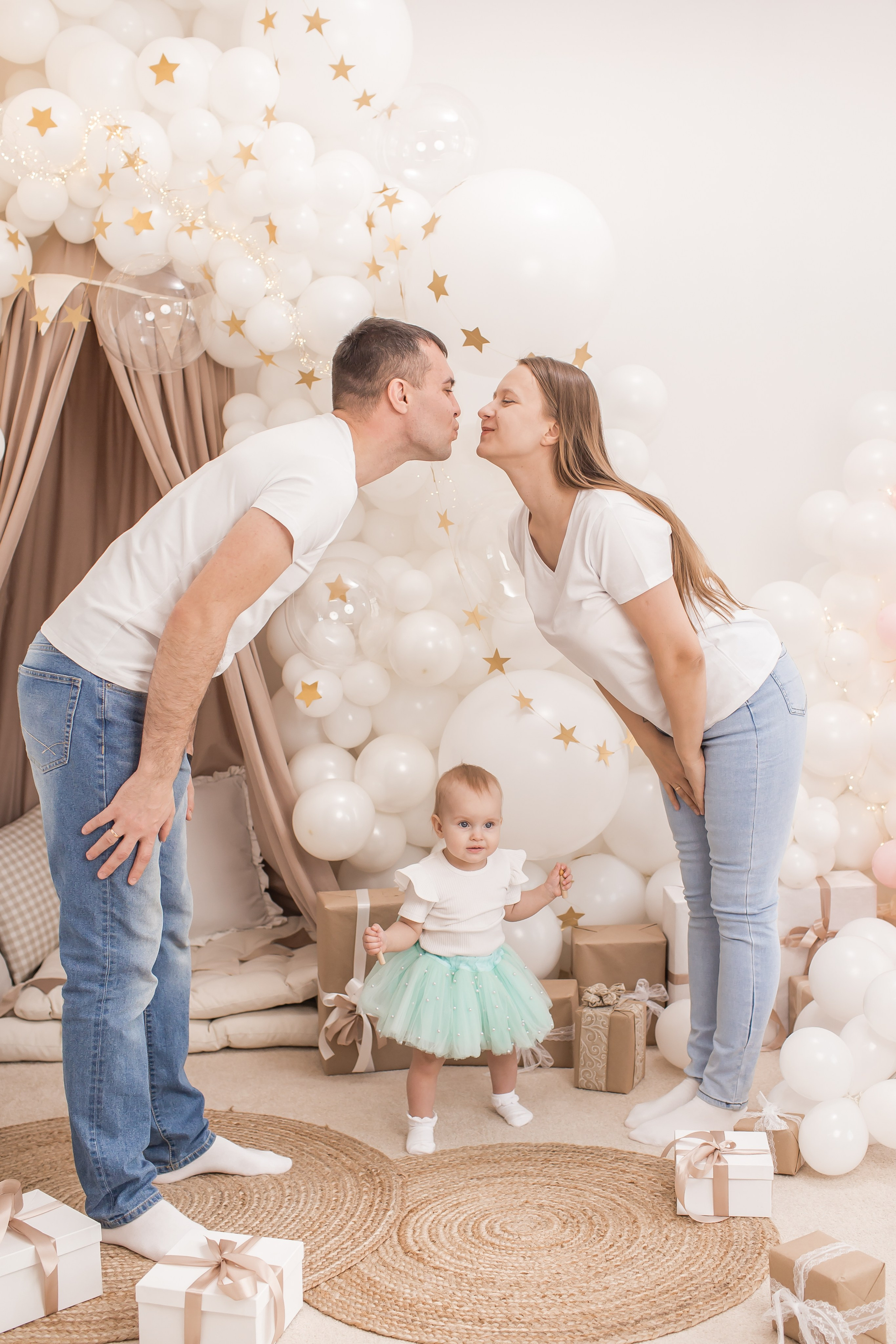 СЕМЕЙНЫЕ кадры. Детский семейный фотограф на первый годик город Новосибирск Дымова Светлана пакеты всё включено 1-3 года