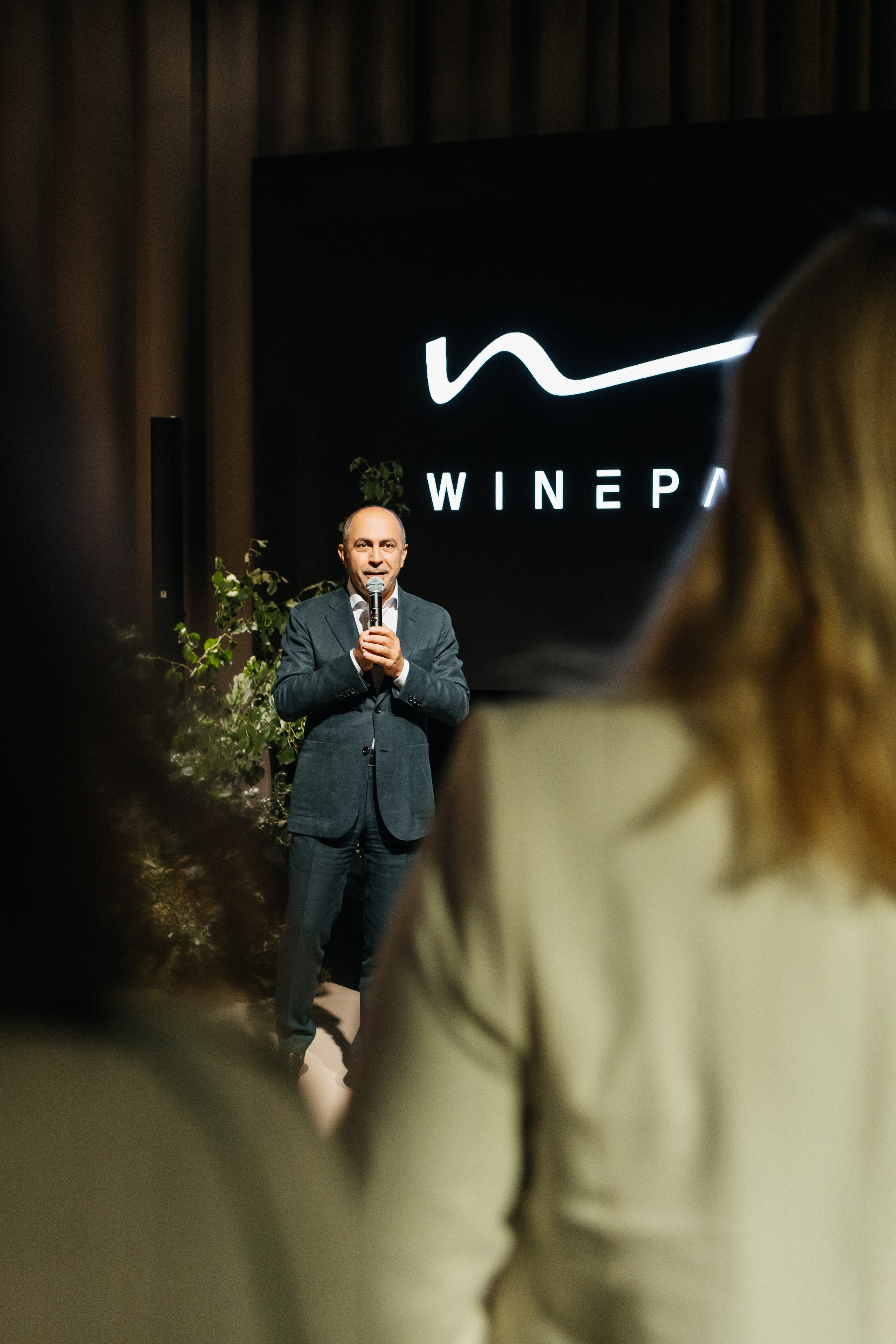 КОНФЕРЕНЦИЯ ВИННОГО ПАРКА WINEPARK |МОСКВА, 2025. Five Media — репортажный фотограф Москва | Мск