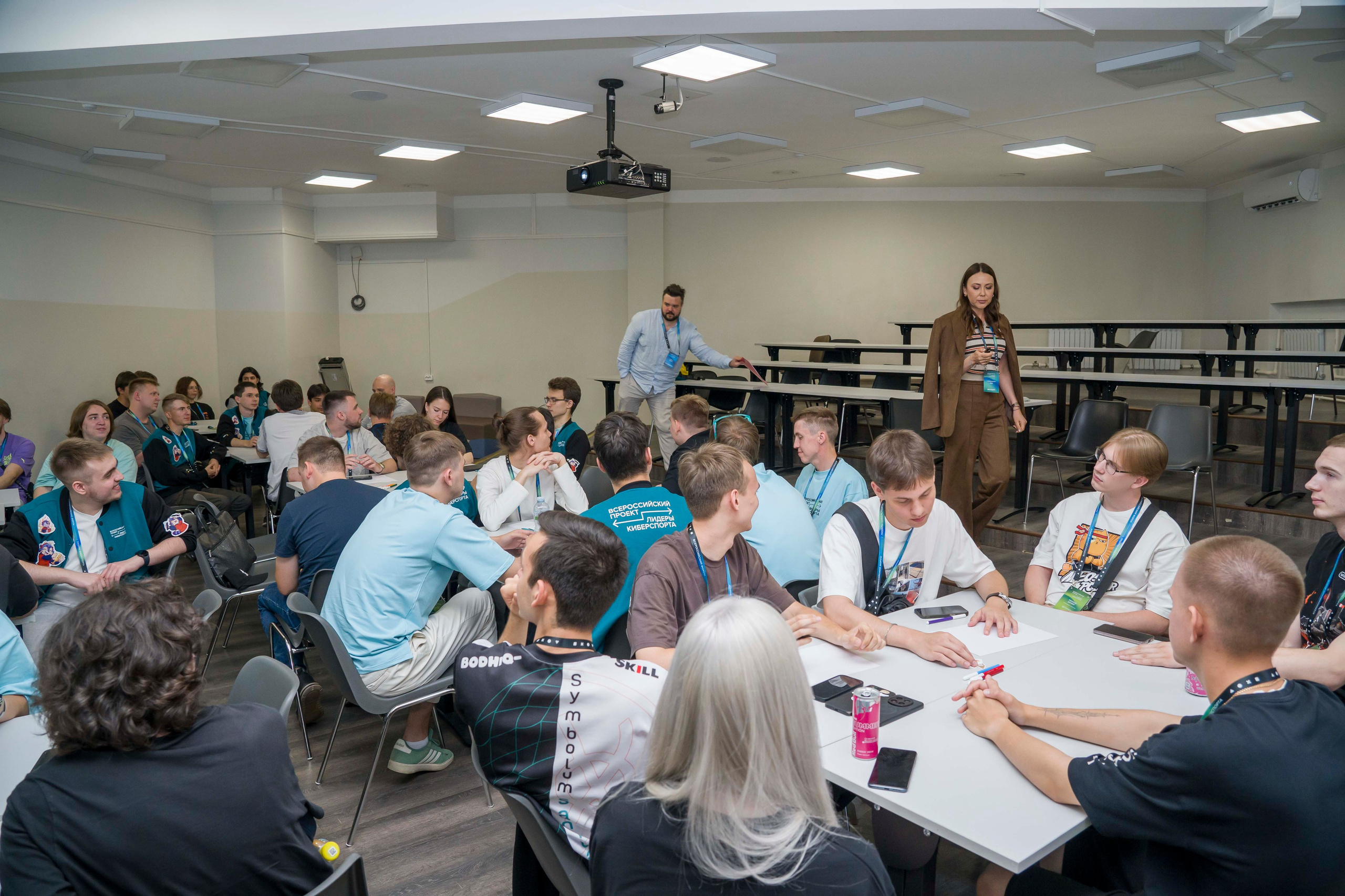 Лидеры киберспорта. репортажная фотосъемка мероприятия. Фотограф в Санкт-Петербурге. Репортажная и все съёмки для бизнеса