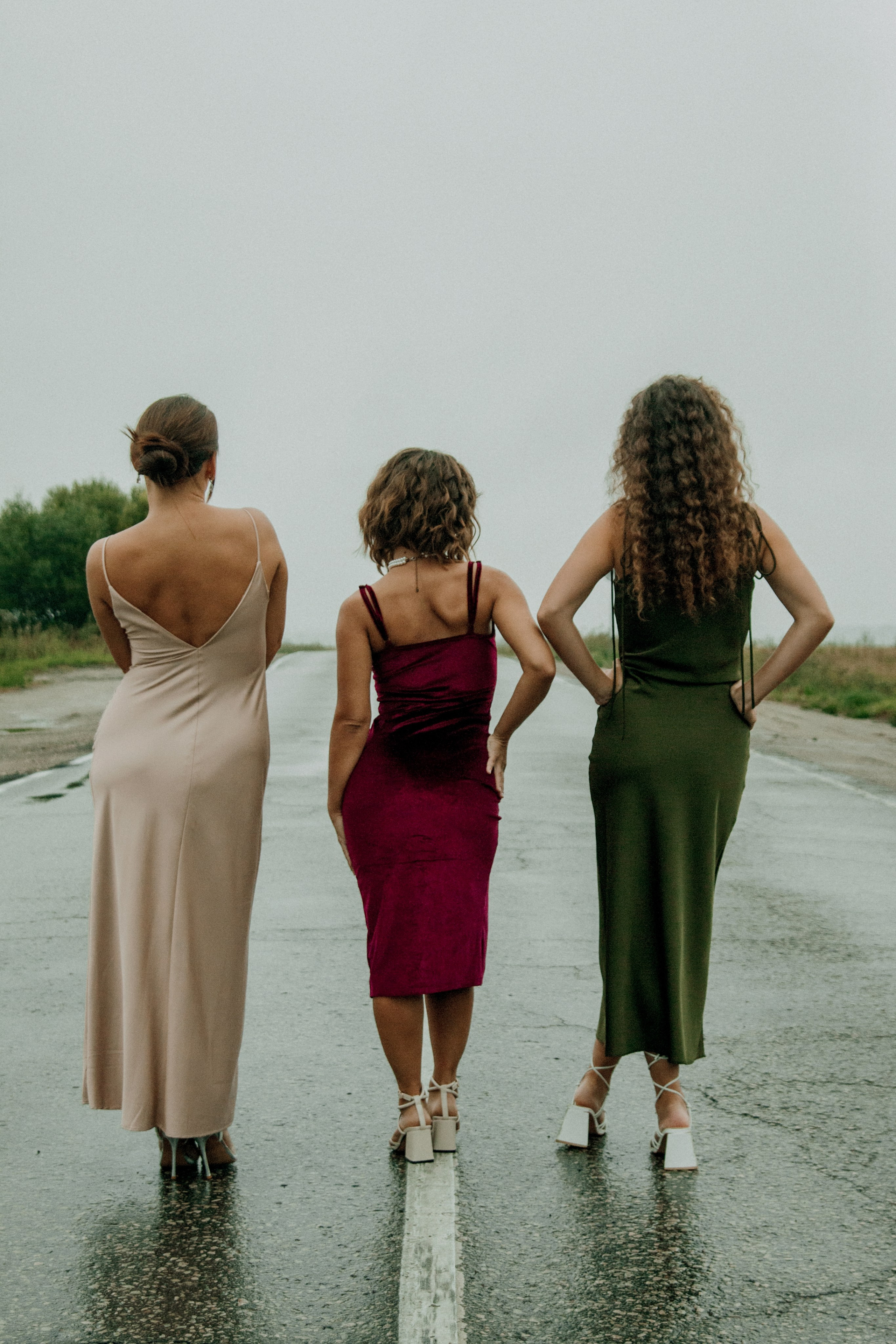 Настя & Оля & Настя. Свадебный и индивидуальный фотограф в Суворове Клюева Мария