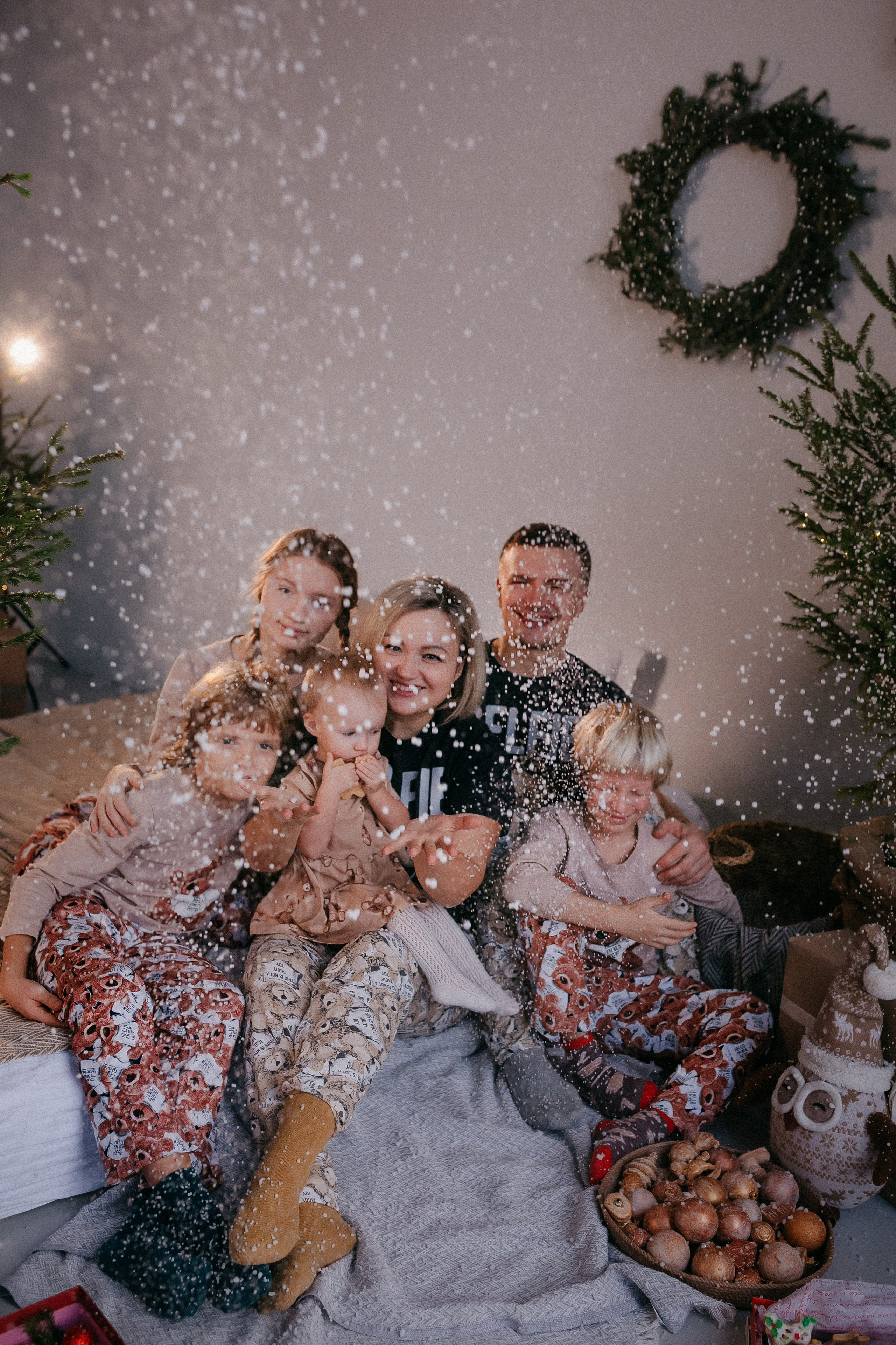 Женя и Лёша +4 Новогодняя. Семейный фотограф в Сургуте