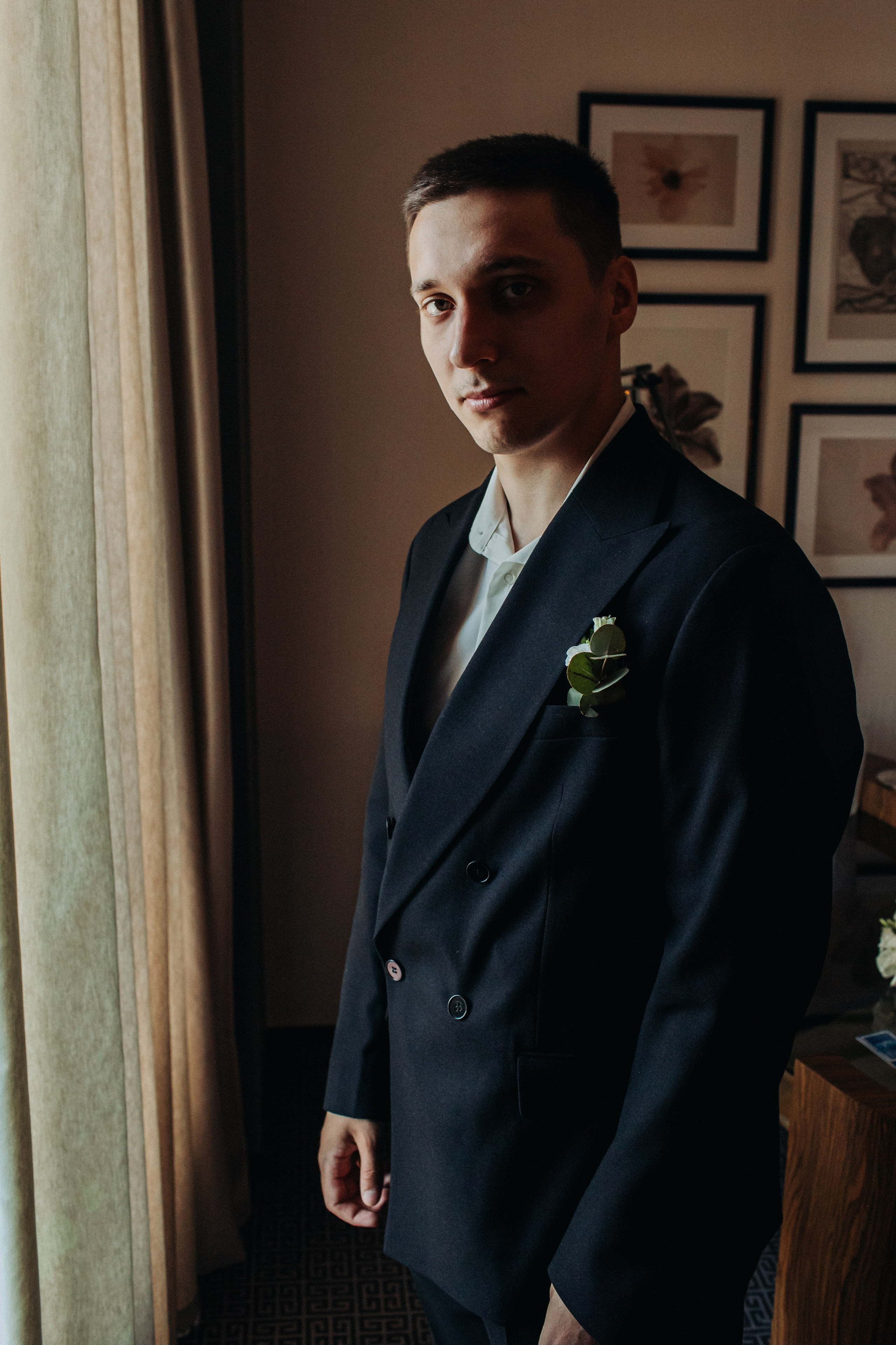 Vlad & Nadya (Saint-Petersburg, Russia). Destination wedding photographer Peter Letu