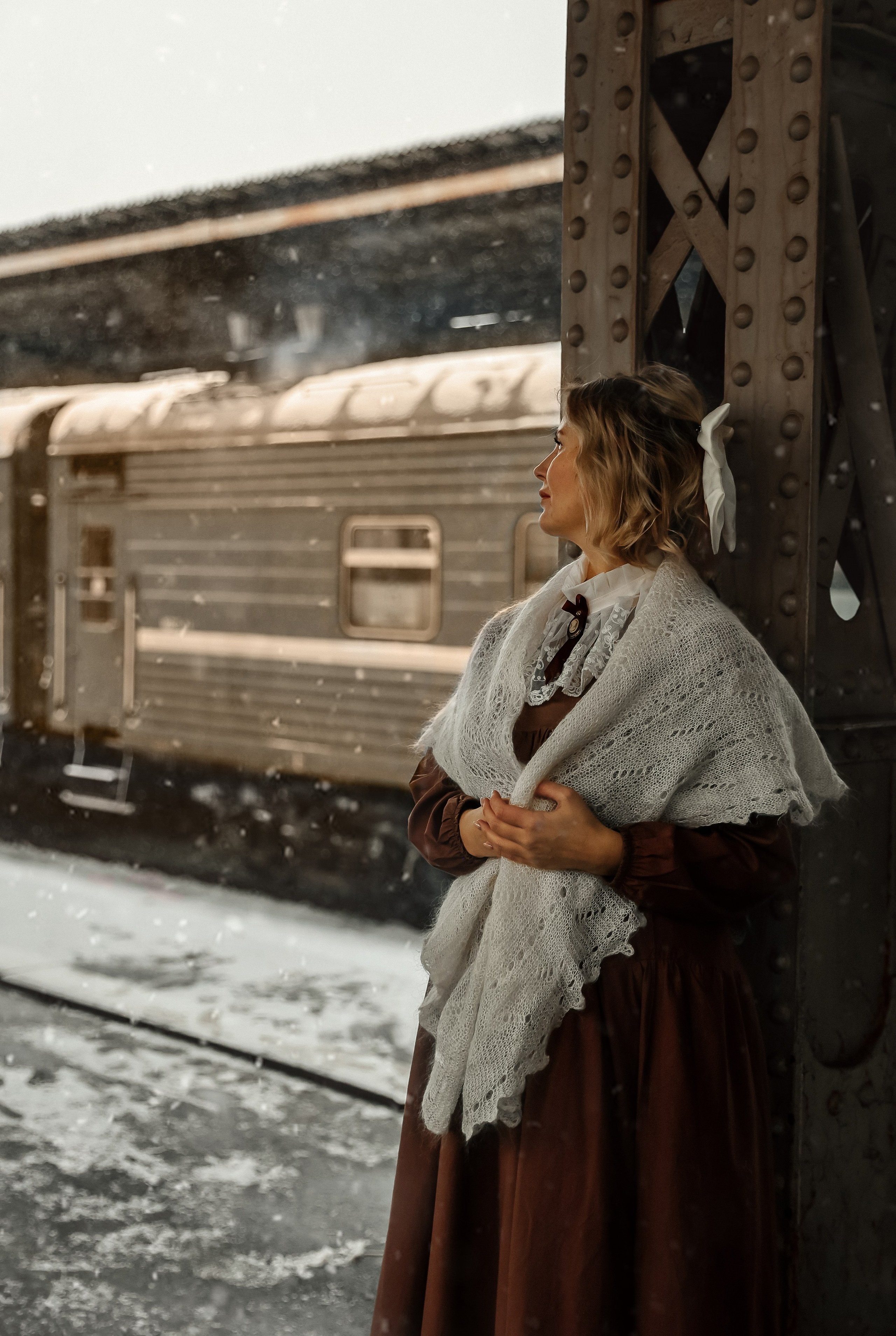 Ретро съемка на Витебском вокзале. Фотограф — Татьяна Кириллова, г. Санкт-Петербург