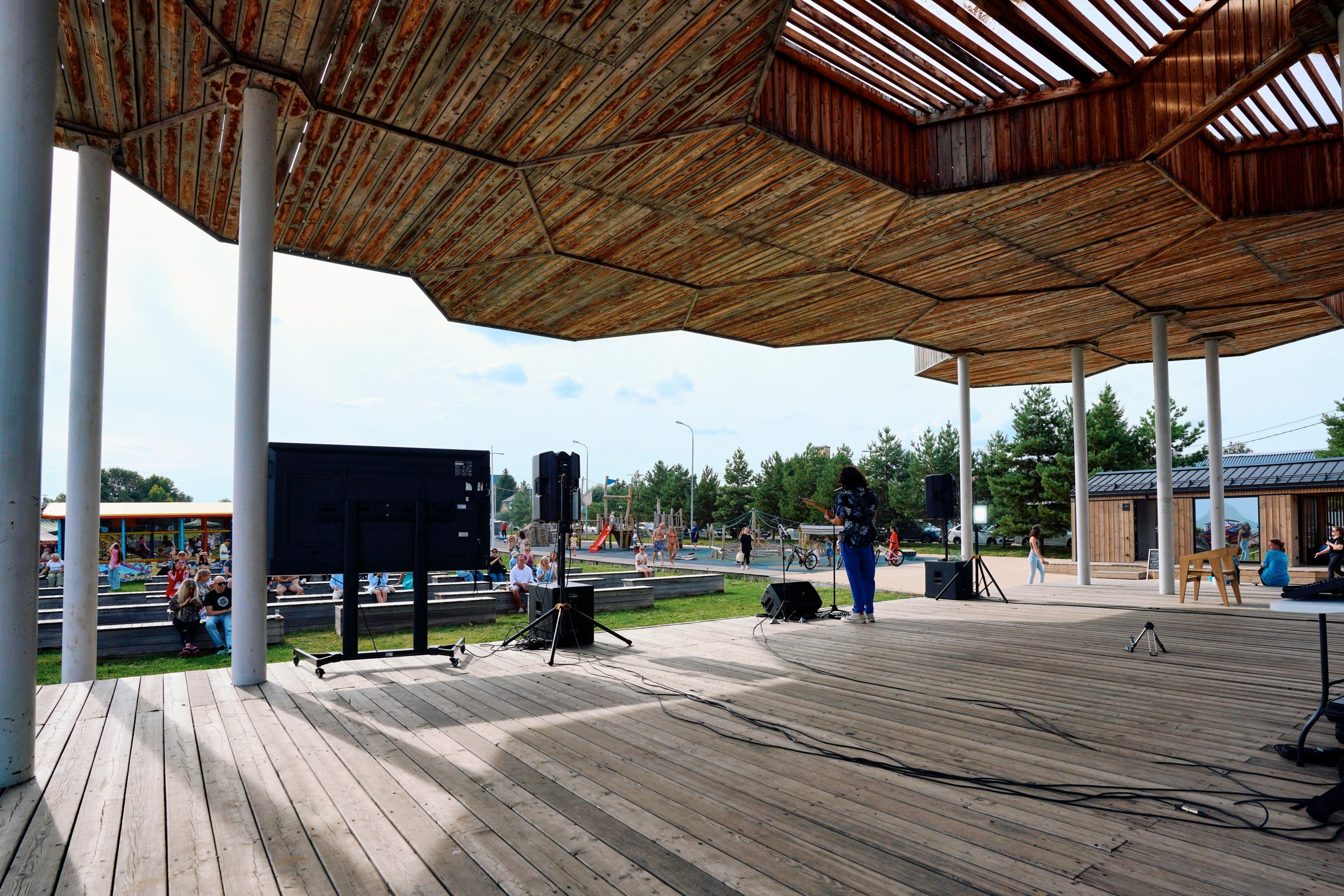 Пляжный маркет 2024, г. Лаишево. Фотограф Казань