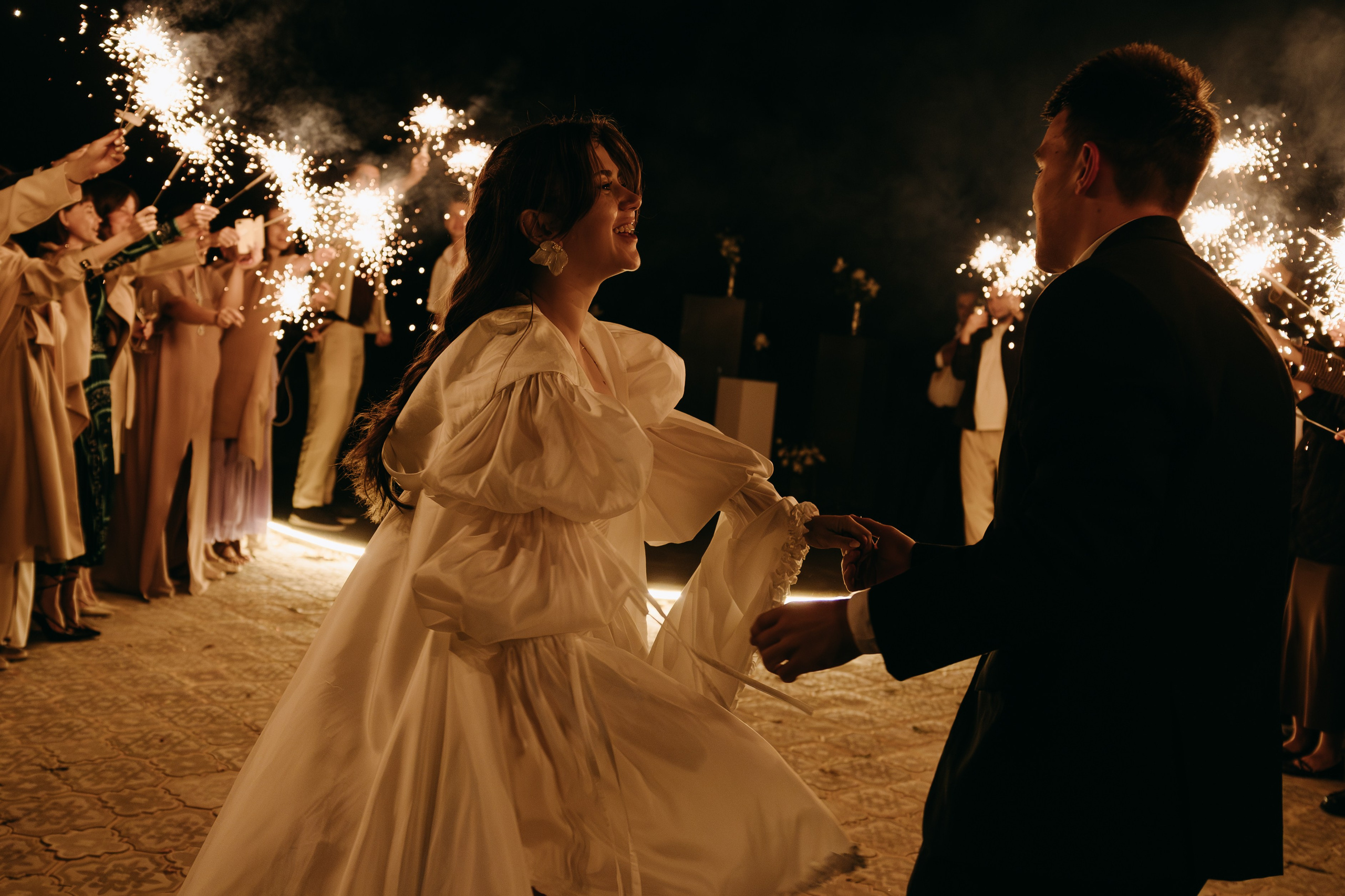 Утро в отеле Twelve Reasons и банкет в усадьбе Шелепаново. Свадебный фотограф Москва Анастасия Храмова