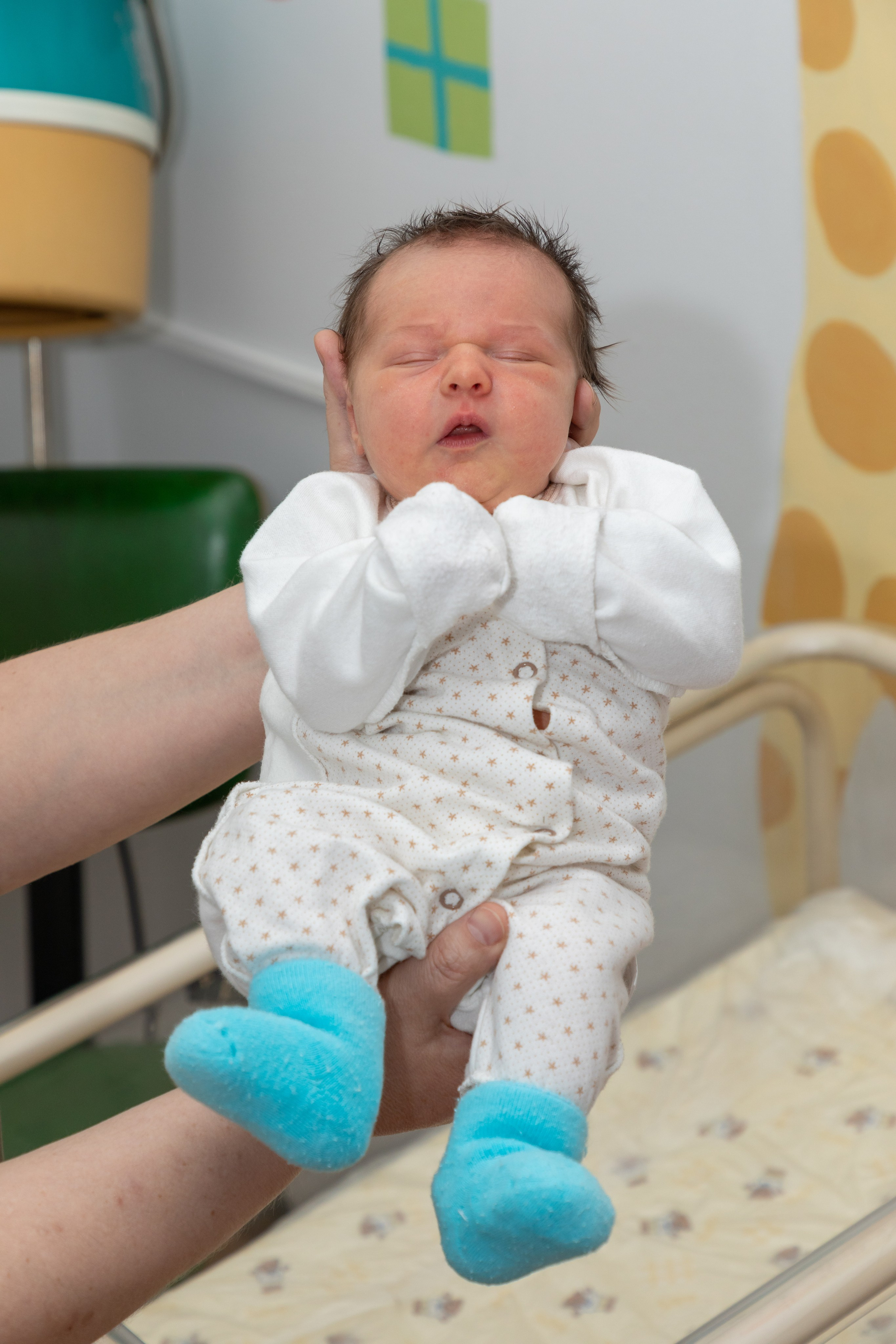 Выписка из роддома. Свадебный, семейный, школьный Фотограф и видеограф Худаноговы Александр и Ирина г. Зеленогорск, Красноярск