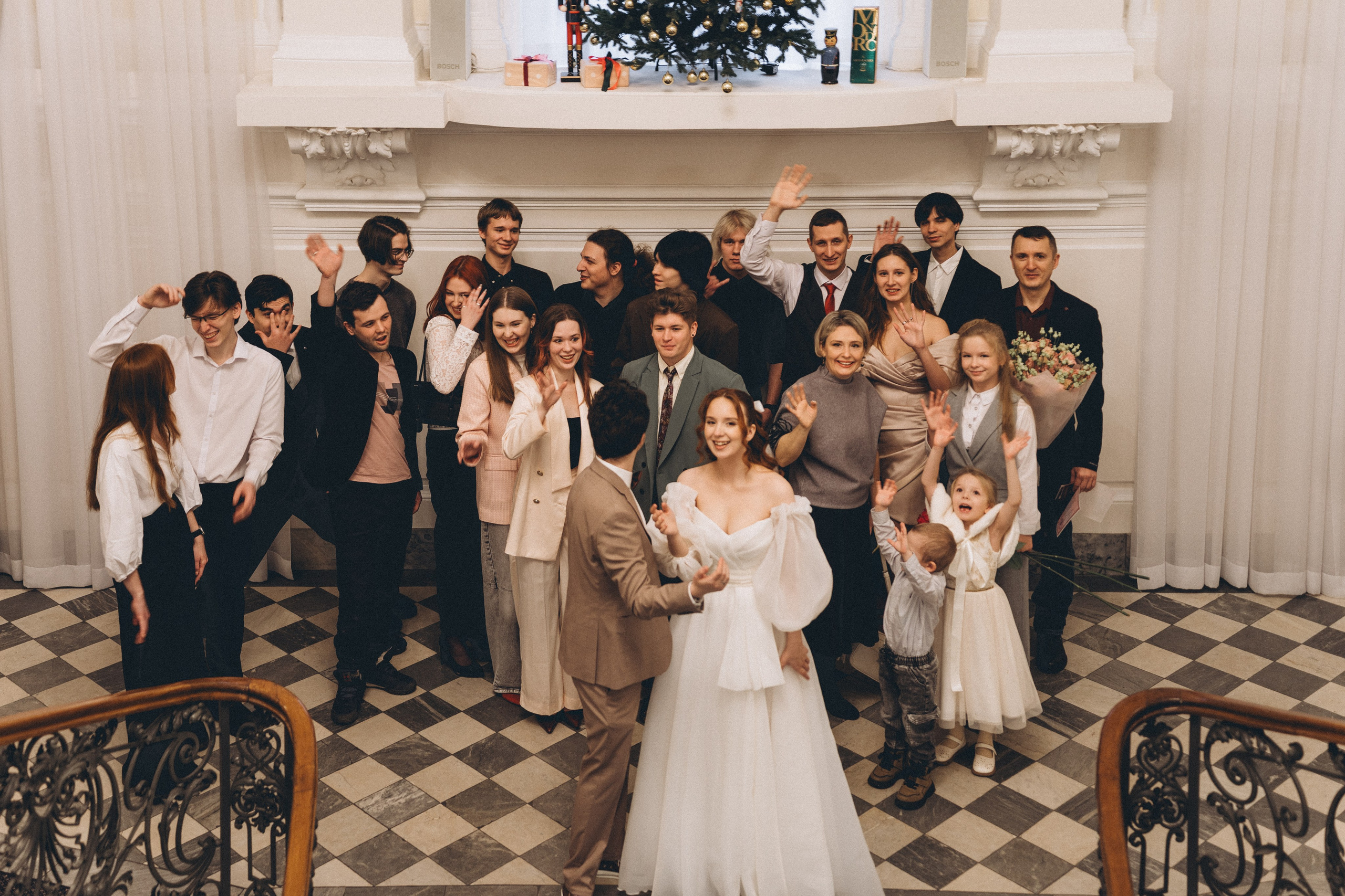 СВАДЕБНАЯ СЬЕМКА ВО ВТОРОМ ДВОРЦЕ С ГОСТЯМИ И ПРОГУЛКА В ТАВРИЧЕСКОМ САДУ. Профессиональный фотограф, Санкт-Петербург — Виктория Богомолова